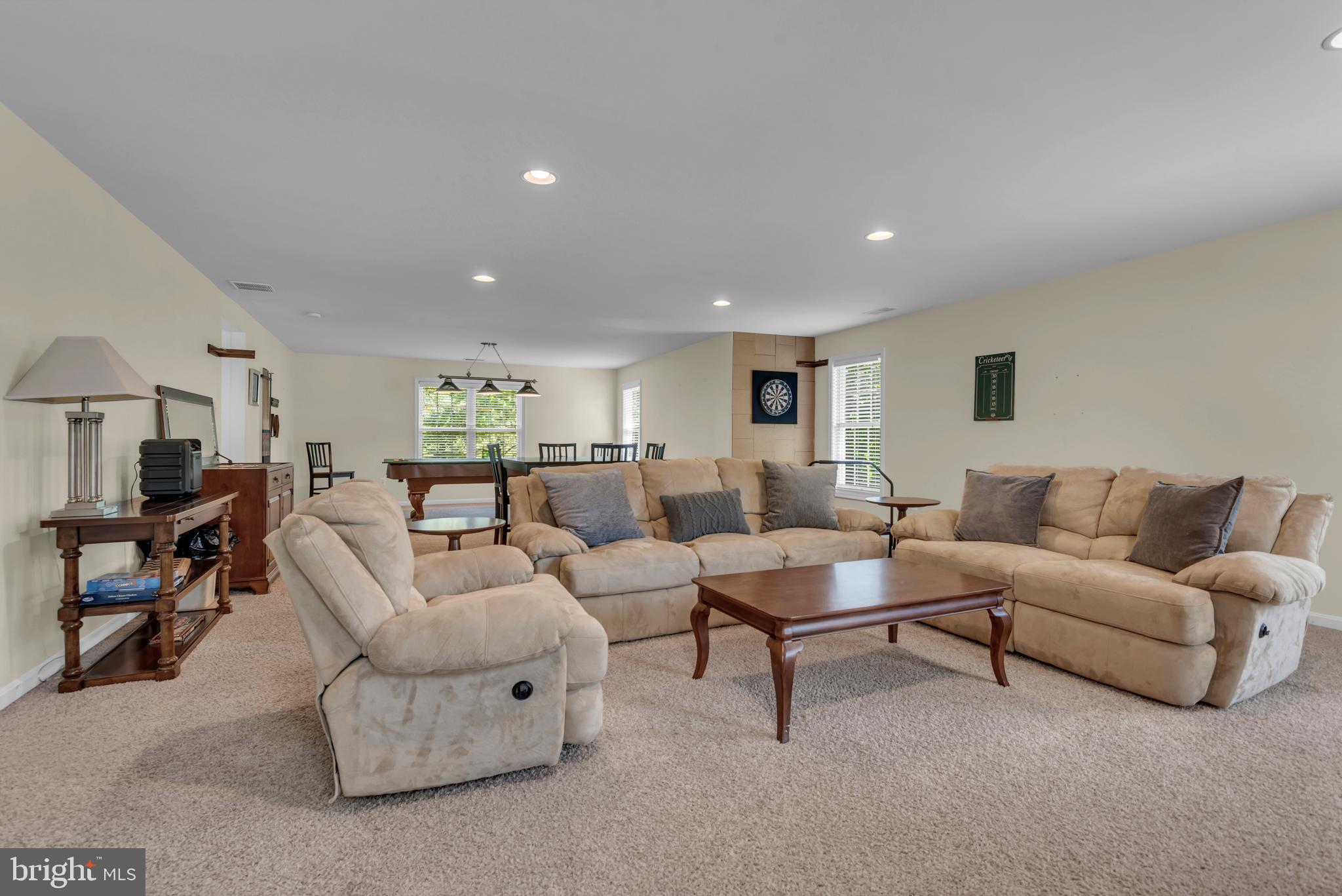 LAKE SHORE - Residential