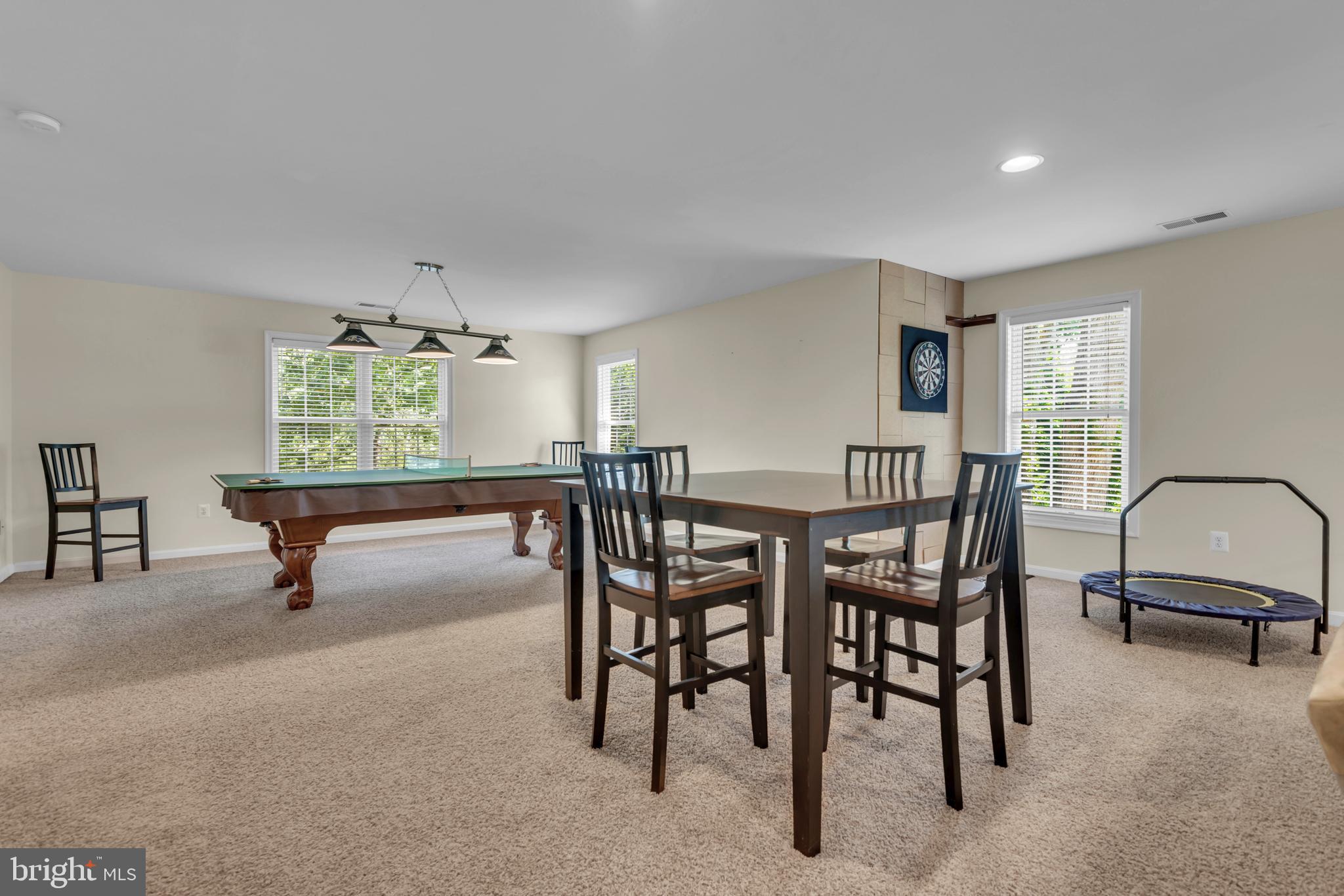LAKE SHORE - Residential