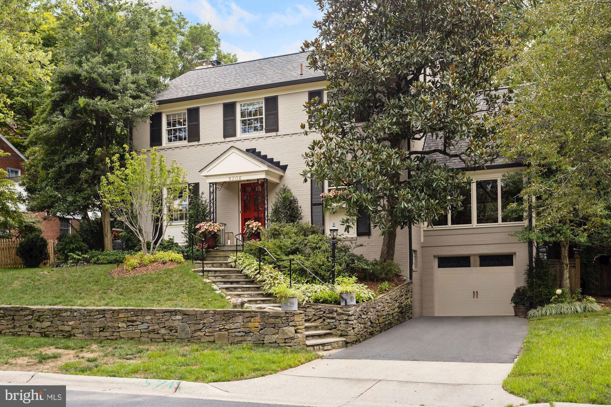 WESTMORELAND HILLS - Residential