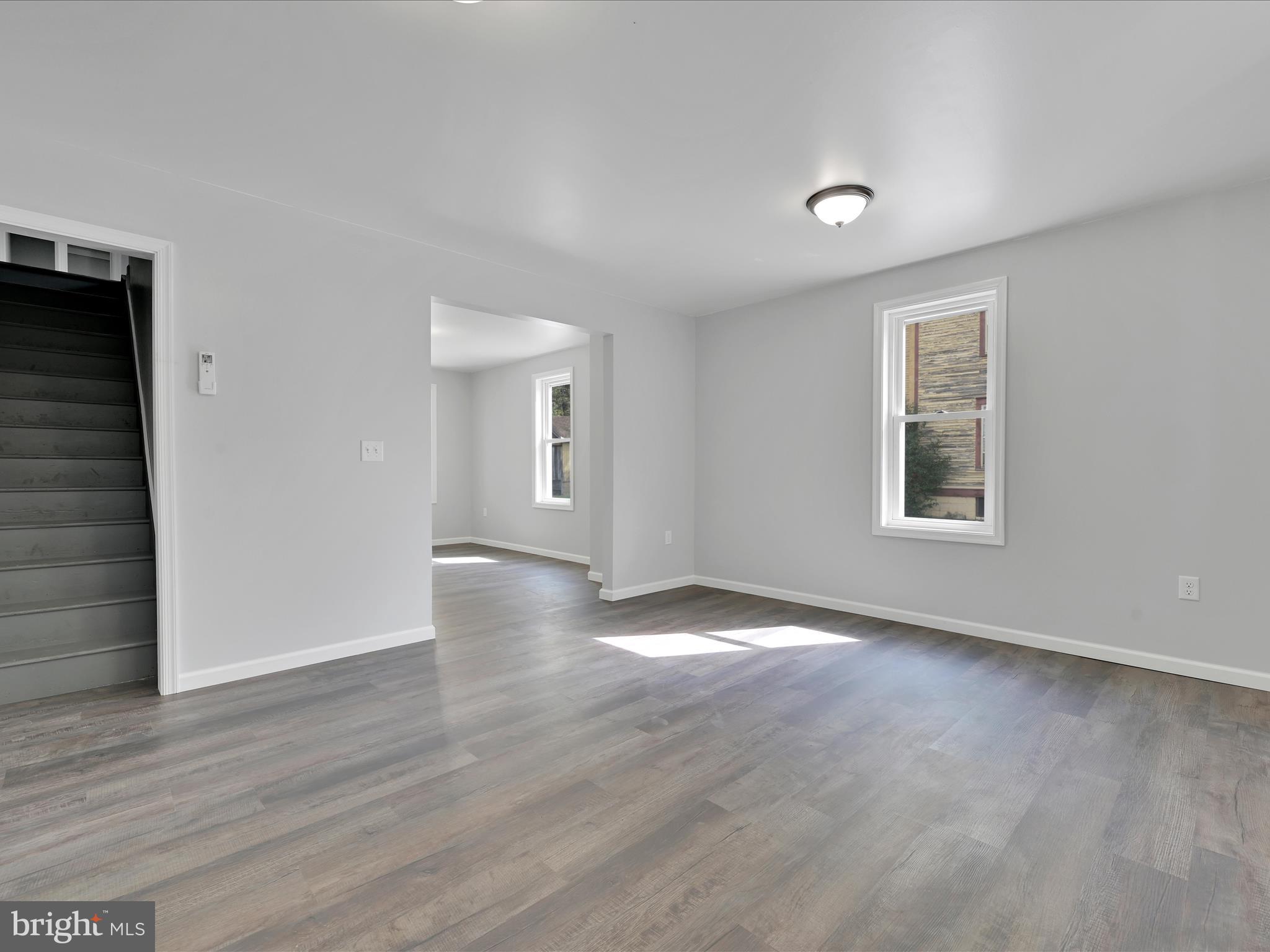 PINE GROVE - Residential Lease