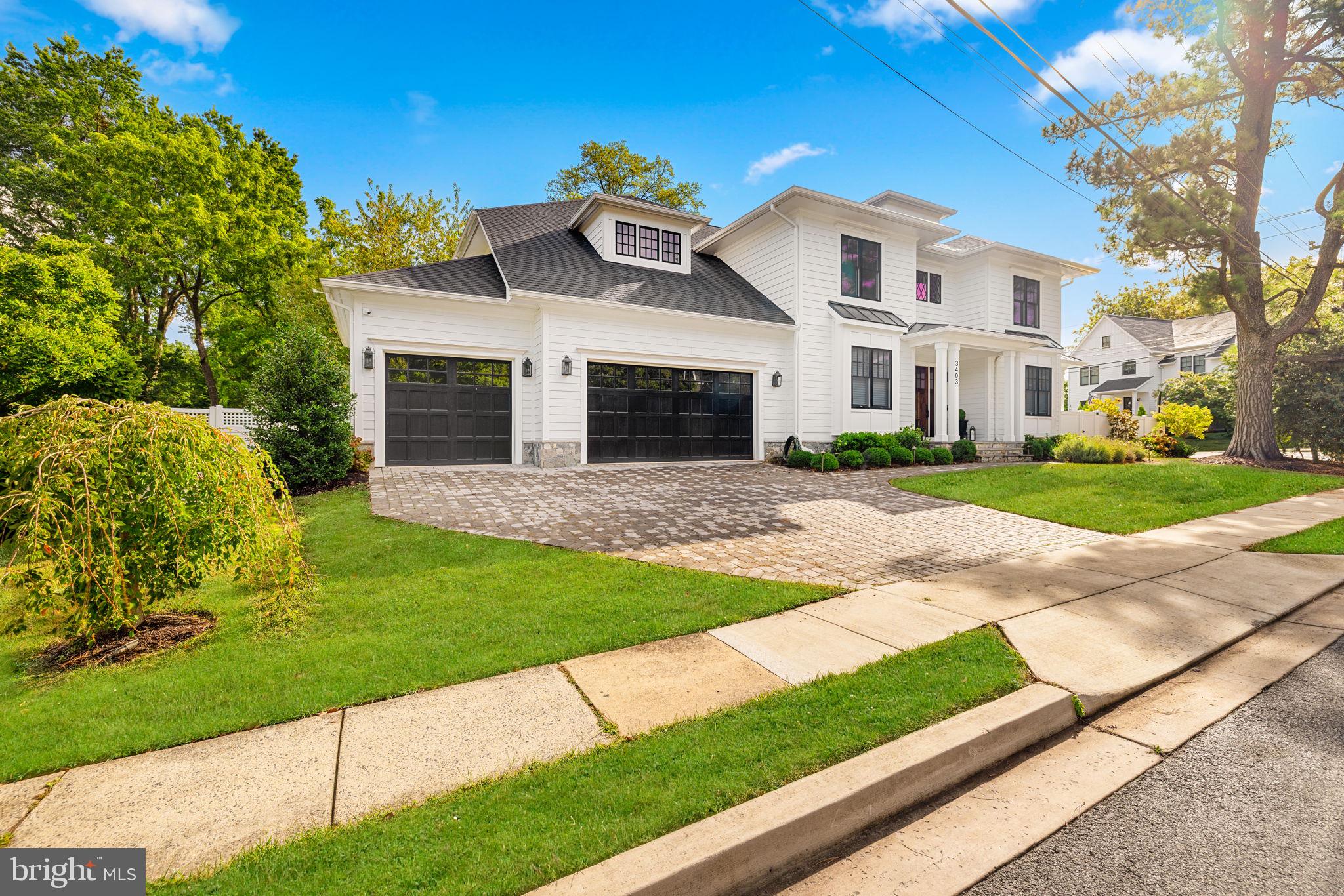 WILLIAMSBURG VILLAGE - Residential