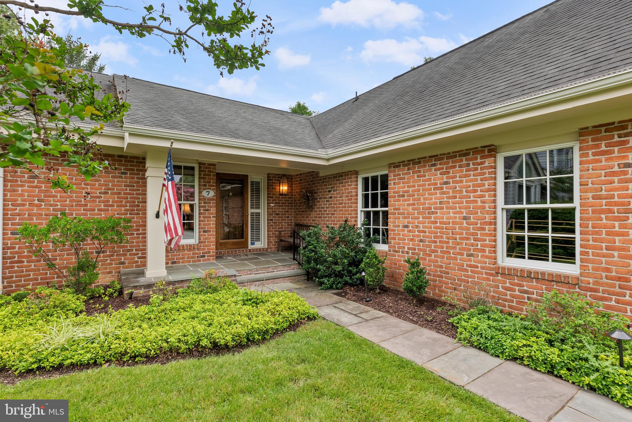 THE MEADOWS OF GREEN SPRING - Residential