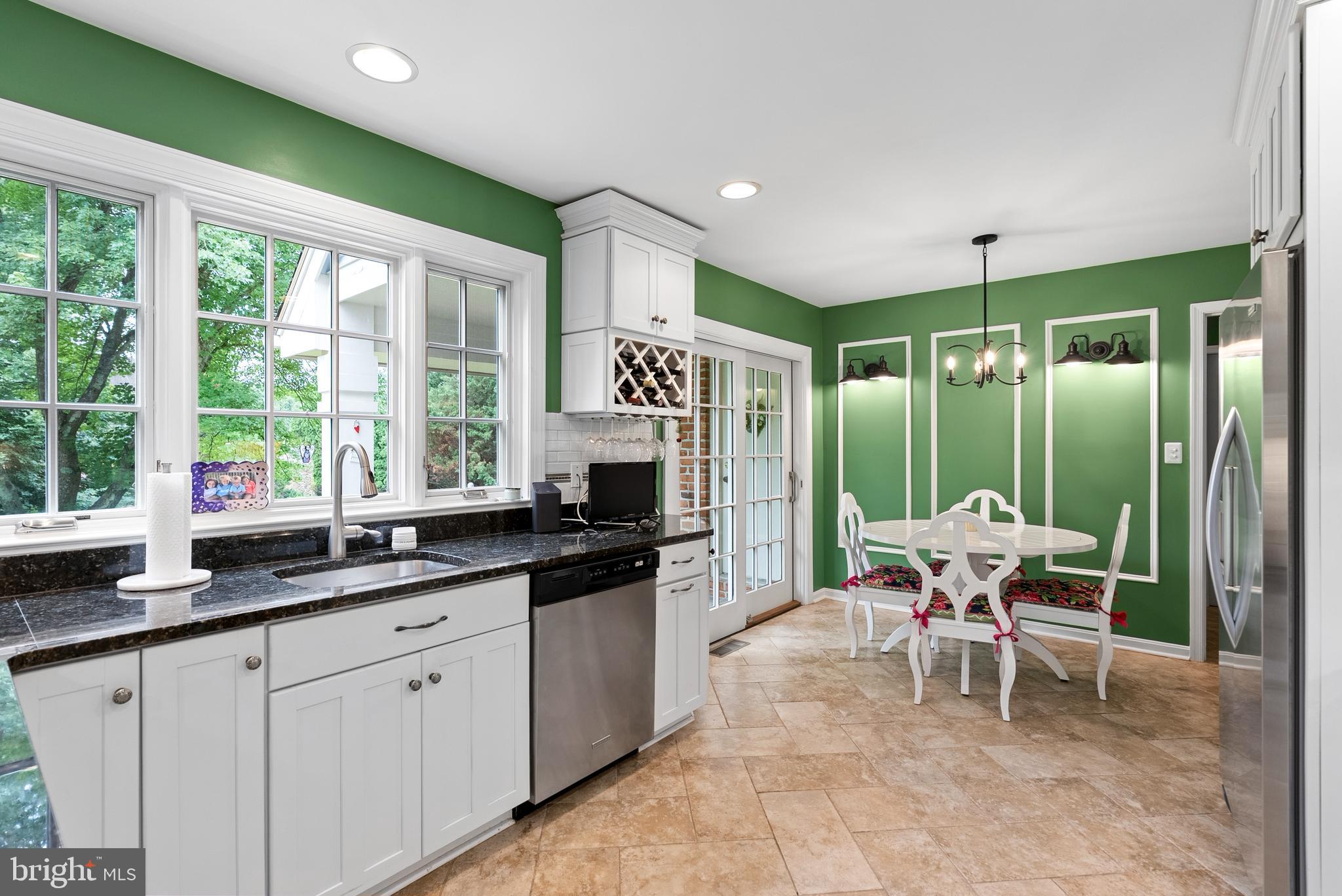 THE MEADOWS OF GREEN SPRING - Residential