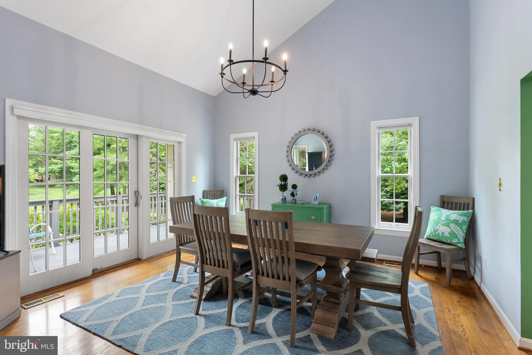 THE MEADOWS OF GREEN SPRING - Residential
