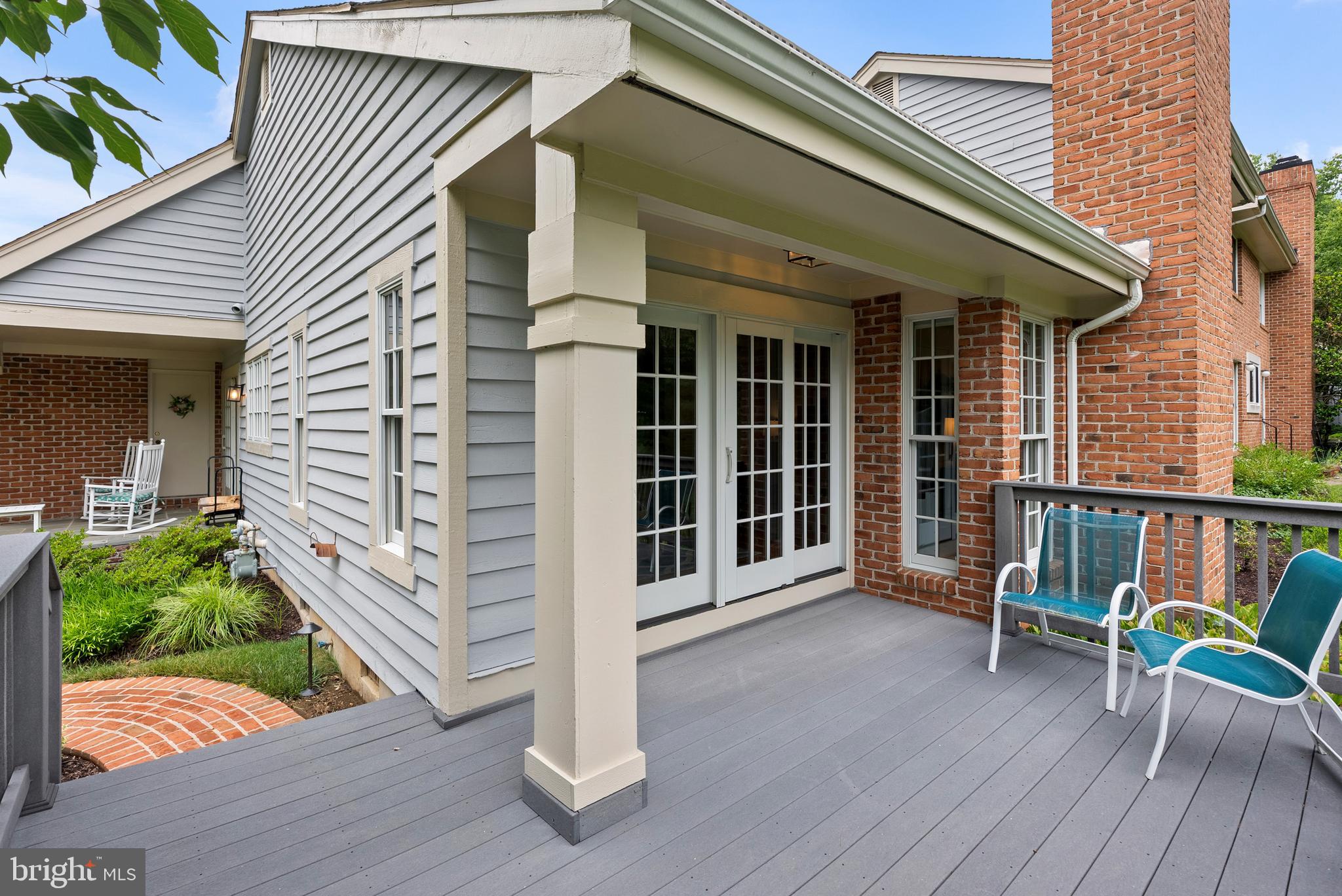 THE MEADOWS OF GREEN SPRING - Residential