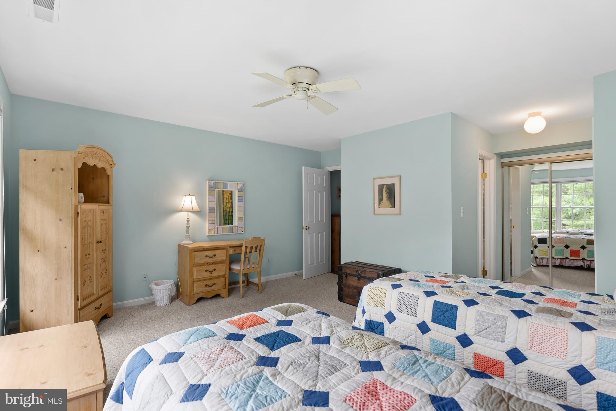 THE MEADOWS OF GREEN SPRING - Residential