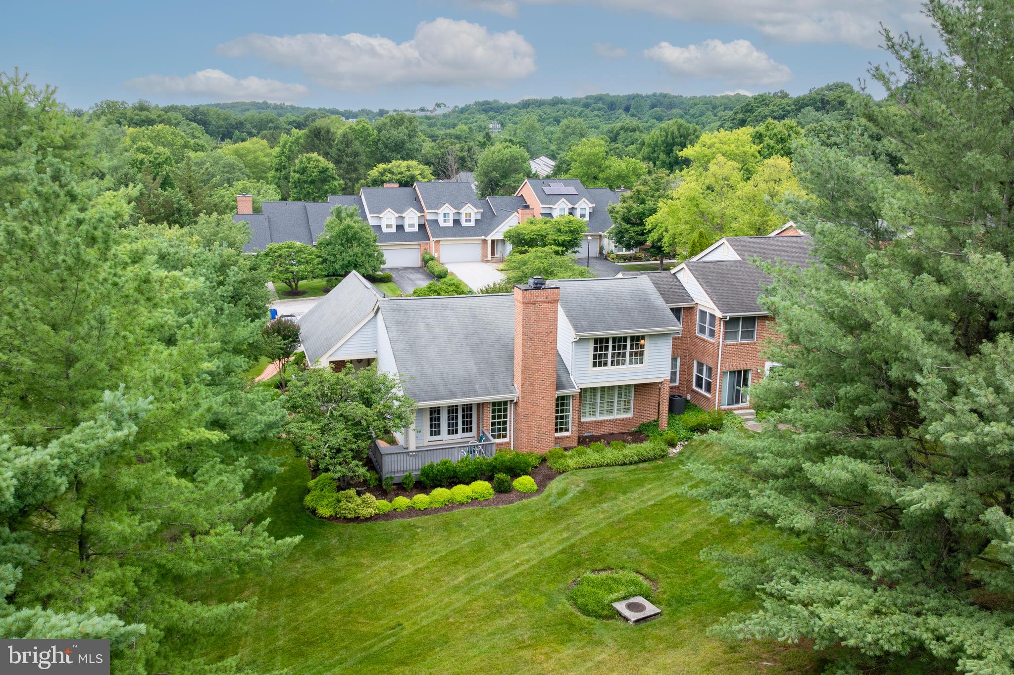 THE MEADOWS OF GREEN SPRING - Residential