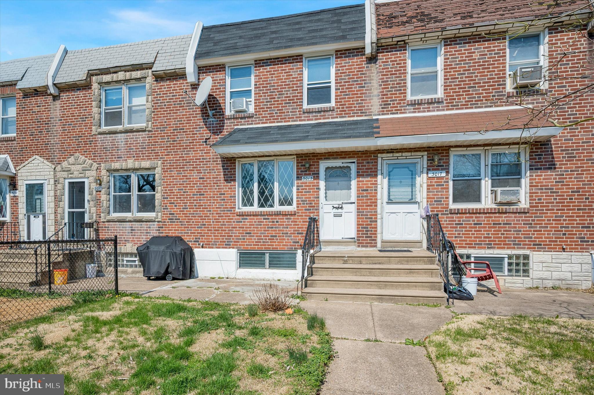 WELCOME TO 3015 HOLME AVE — A BEAUTIFULLY RENOVATED MOVE-IN READY 3 BEDROOM, 2 FULL BATH HOME LOCATED IN THE HEART OF NORTHEAST PHILADELPHIA! THIS SPACIOUS AND MODERN HOME HAS BEEN METICULOUSLY UPDATED WITH TOP-NOTCH FINISHES THROUGHOUT AND OFFERS THE PERFECT COMBINATION OF STYLE, SPACE, AND FUNCTIONALITY.
AS SOON AS YOU ENTER, YOU WILL FEEL THE ABUNDANCE OF NATURAL LIGHT FLOWING THROUGH THE OPEN AND AIRY LIVING ROOM FEATURING LUXURY FLOORING, FRESH NEUTRAL PAINT, CUSTOM WAINSCOTING, ELEGANT TRIM WORK, AND A BEAUTIFULLY UPDATED STAIRCASE. THE FORMAL DINING AREA FLOWS SEAMLESSLY INTO THE FULLY RENOVATED KITCHEN — PERFECT FOR ENTERTAINING FAMILY AND FRIENDS.
THE GORGEOUS KITCHEN FEATURES MODERN GRAY CABINETRY, QUARTZ COUNTERTOPS, STAINLESS STEEL APPLIANCES, DESIGNER TILE FLOORING, RECESSED LIGHTING, AND PLENTY OF CABINET SPACE.
UPSTAIRS YOU WILL FIND 3 GENEROUSLY SIZED BEDROOMS WITH LARGE WINDOWS, MODERN FINISHES, AND AMPLE CLOSET SPACE. THE FULLY UPDATED MAIN BATHROOM SHOWCASES A STUNNING GLASS-ENCLOSED WALK-IN SHOWER WITH CUSTOM TILE WORK AND CONTEMPORARY FIXTURES.
THE FULLY FINISHED BASEMENT PROVIDES ADDITIONAL LIVING SPACE PERFECT FOR A FAMILY ROOM, HOME OFFICE, GYM, PLAYROOM, OR GUEST AREA. THE LOWER LEVEL ALSO FEATURES A SECOND FULL BATHROOM FOR EXTRA CONVENIENCE AND FLEXIBILITY.
ENJOY THE CONVENIENCE OF A REAR GARAGE AND PRIVATE REAR DRIVEWAY PARKING, PROVIDING EASY ACCESS AND ADDITIONAL STORAGE SPACE.
THIS PROPERTY IS TRULY TURN-KEY AND READY FOR ITS NEXT OWNER. WHETHER YOU ARE A FIRST-TIME HOME BUYER OR LOOKING TO UPGRADE, THIS BEAUTIFULLY RENOVATED HOME CHECKS ALL THE BOXES.
CONVENIENTLY LOCATED CLOSE TO SHOPPING, DINING, PUBLIC TRANSPORTATION, SCHOOLS, MAJOR HIGHWAYS, AND ALL THAT NORTHEAST PHILADELPHIA HAS TO OFFER.
SCHEDULE YOUR PRIVATE SHOWING TODAY AND MAKE YOUR OFFER BEFORE THIS AMAZING HOME IS GONE!