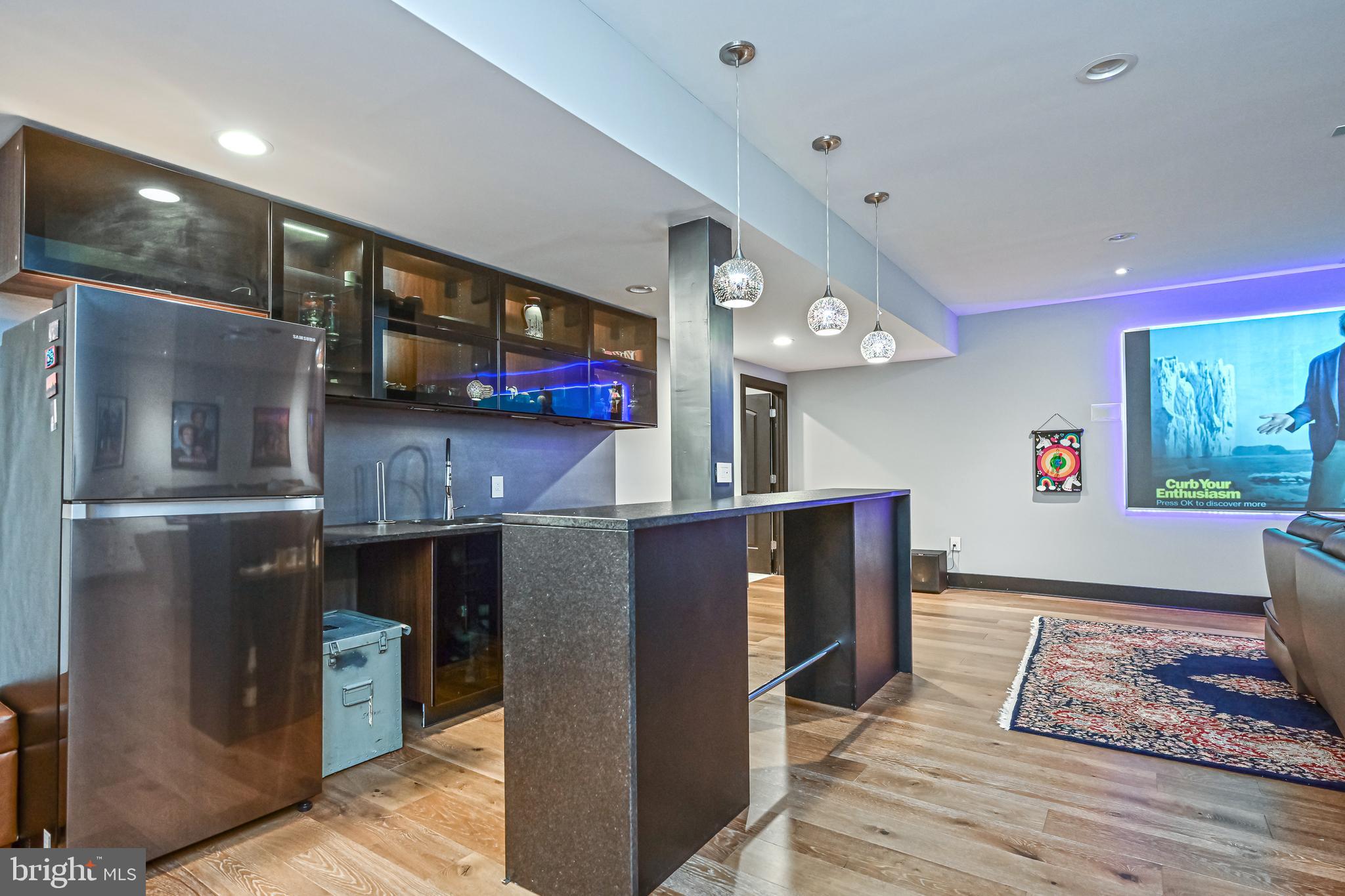 PIMMIT HILLS - Residential