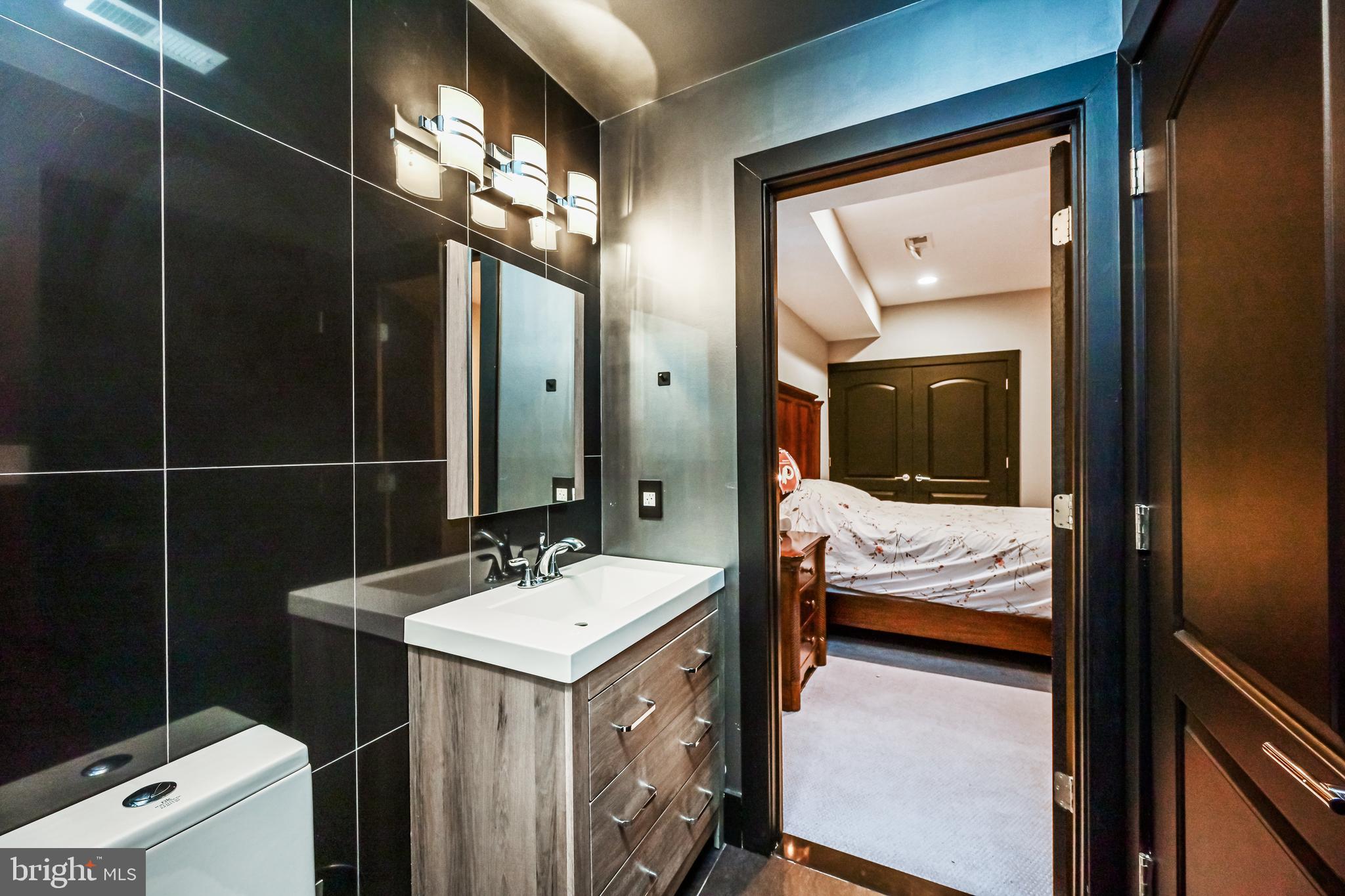 PIMMIT HILLS - Residential