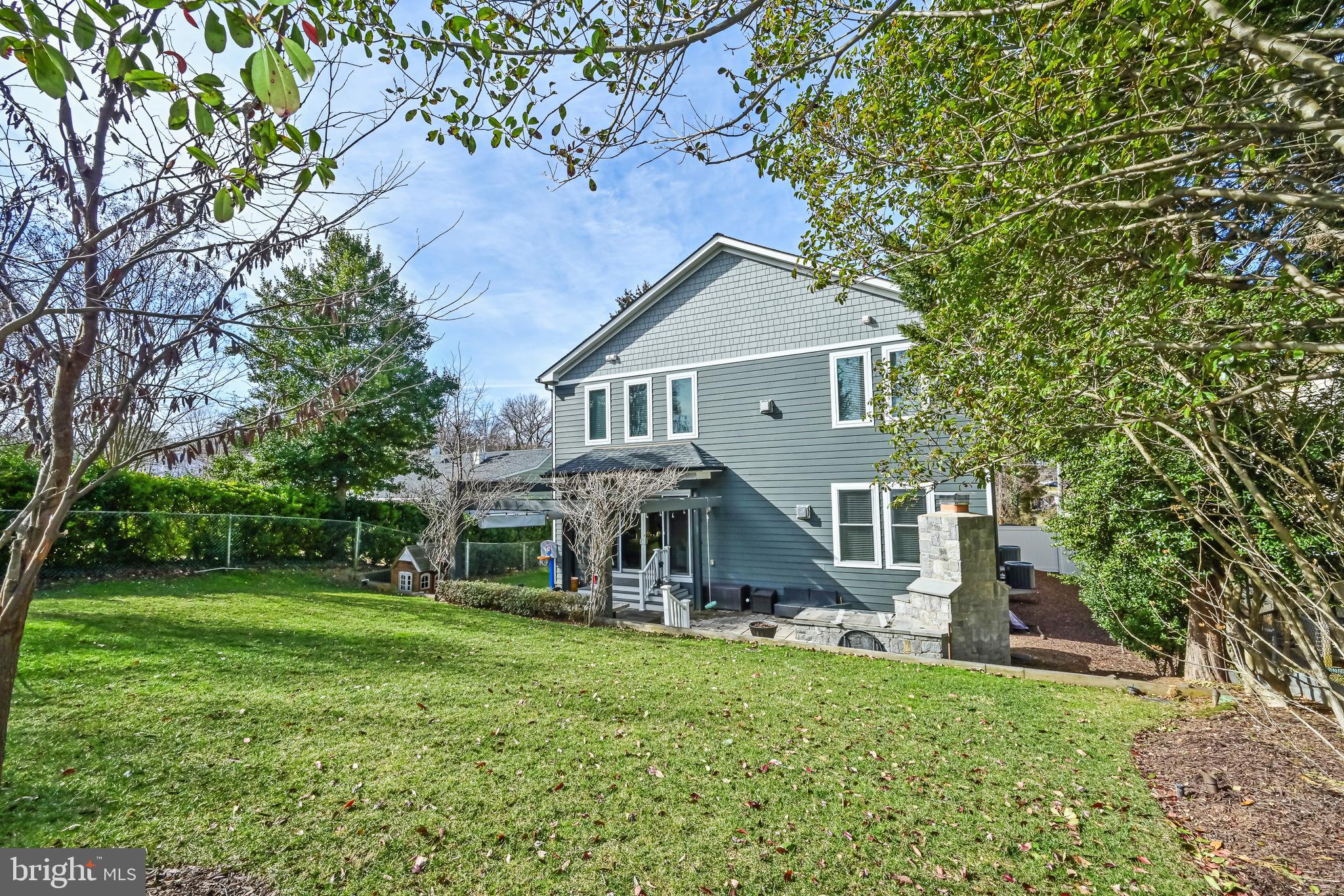 PIMMIT HILLS - Residential