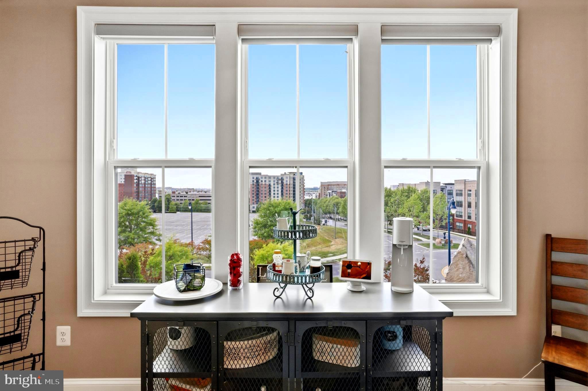 POTOMAC OVERLOOK CONDO - Residential