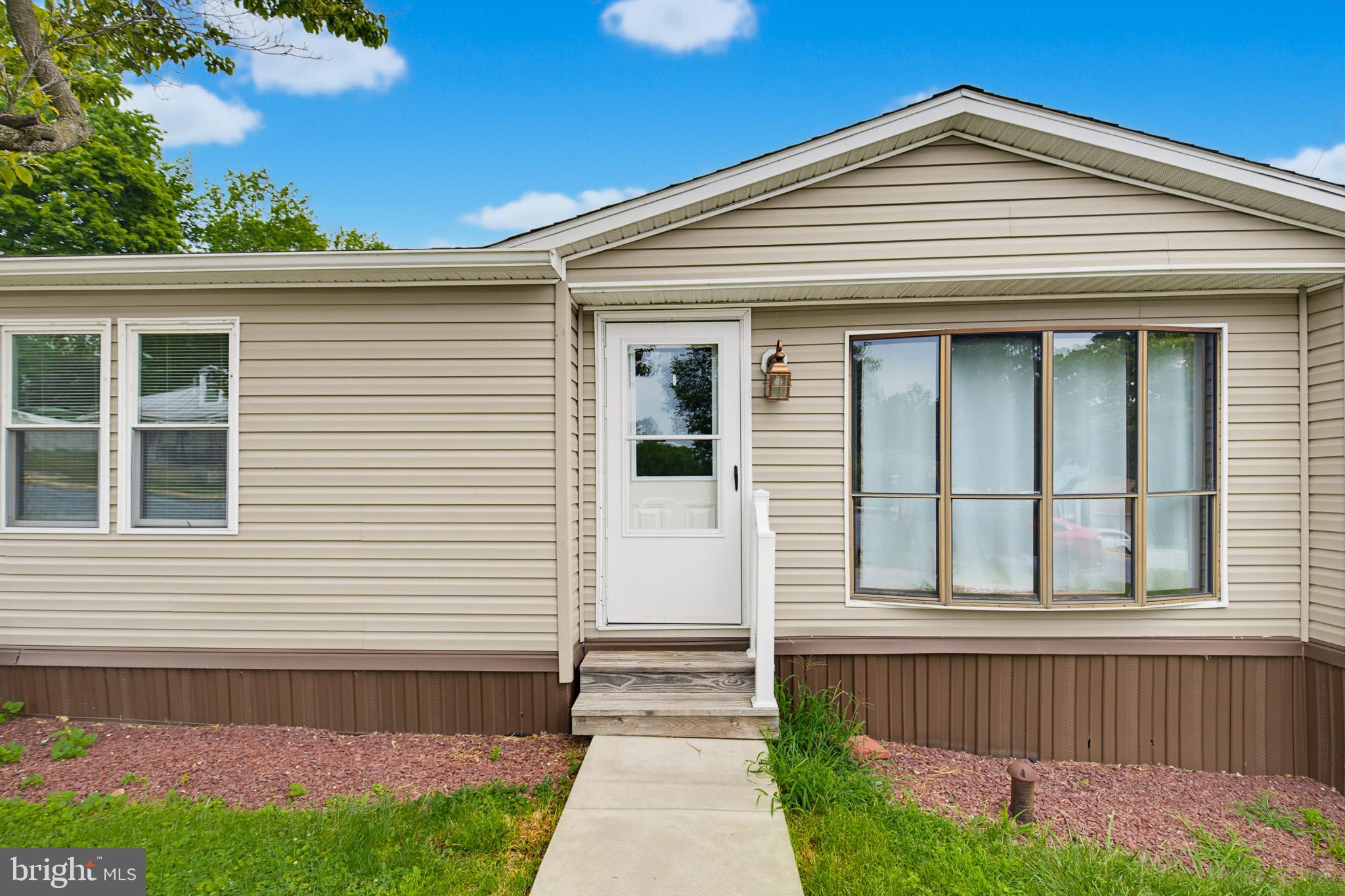 Welcome home to this charming and well-maintained 3-bedroom, 2-full-bath double-wide manufactured home situated on its own land. Located on a desirable corner lot, this property offers extra privacy, a spacious yard, and the freedom of homeownership with no lot rent.
Designed with family living in mind, the inviting floor plan features a bright and comfortable living room with a cozy fireplace, creating the perfect space for movie nights, holiday gatherings, or simply relaxing at the end of the day. The spacious kitchen provides ample cabinet and counter space and flows seamlessly into the dining area, making family meals and entertaining easy and enjoyable.
The primary suite includes a private full bath, while two additional bedrooms and a second full bathroom offer plenty of room for children, guests, or a home office.
Step outside to enjoy the large corner lot, offering endless opportunities for outdoor fun, gardening, and creating lasting memories with family and friends. Conveniently located near local parks, shopping, restaurants, and the scenic Susquehanna River, this home offers the perfect combination of comfort, convenience, and small-town charm. 🏡✨
Schedule your private showing today and discover everything this wonderful home has to offer.