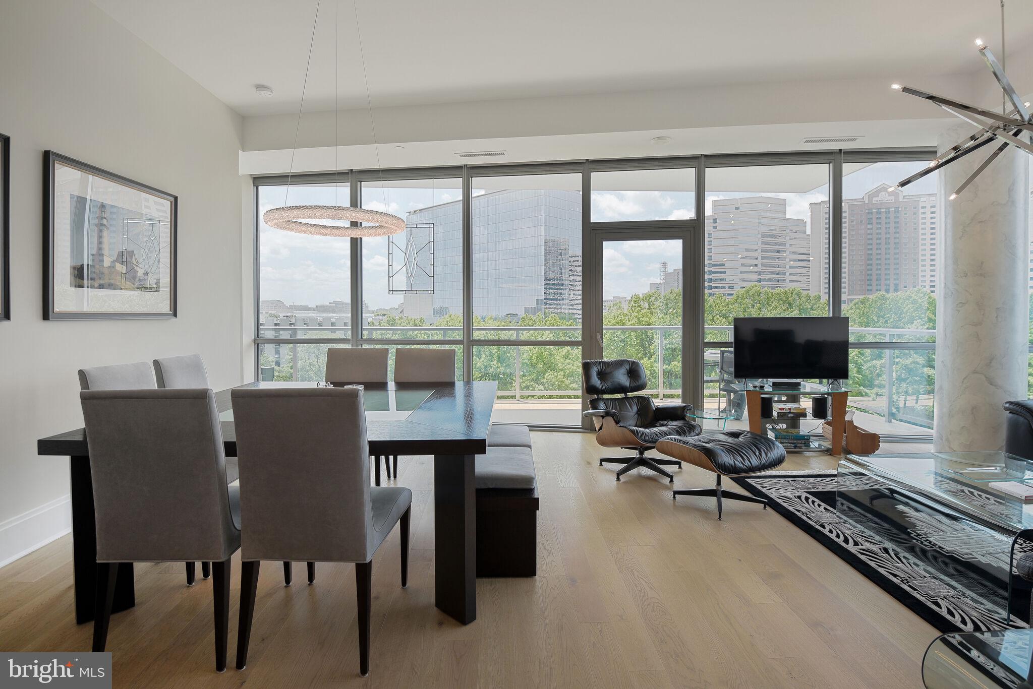 TYSONS CORNER - Residential