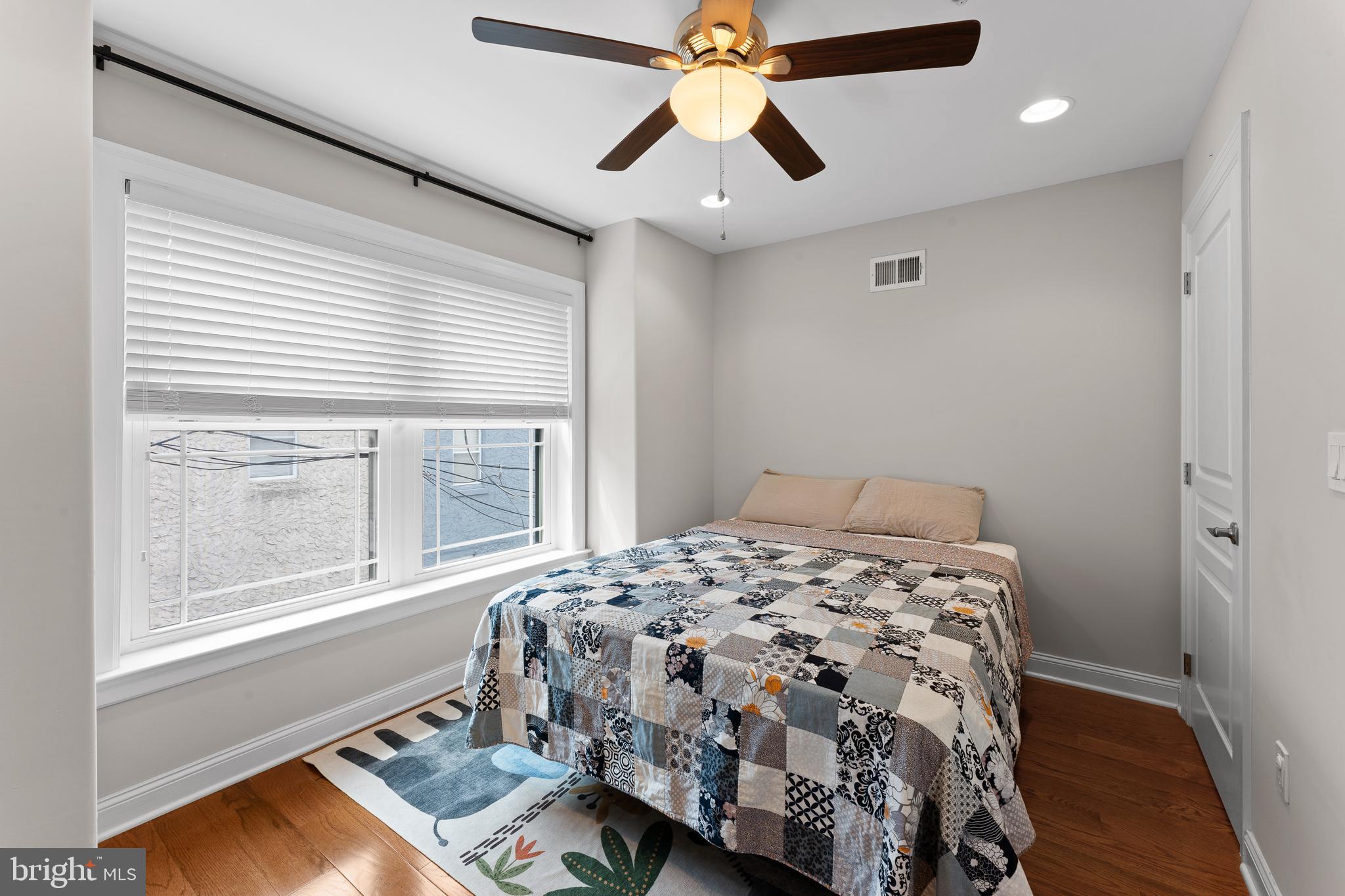 EAST PASSYUNK CROSSING - Residential Lease