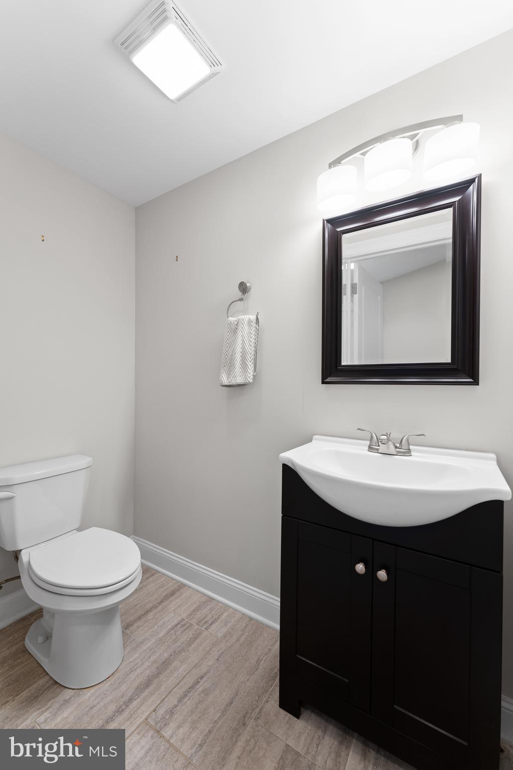 EAST PASSYUNK CROSSING - Residential Lease