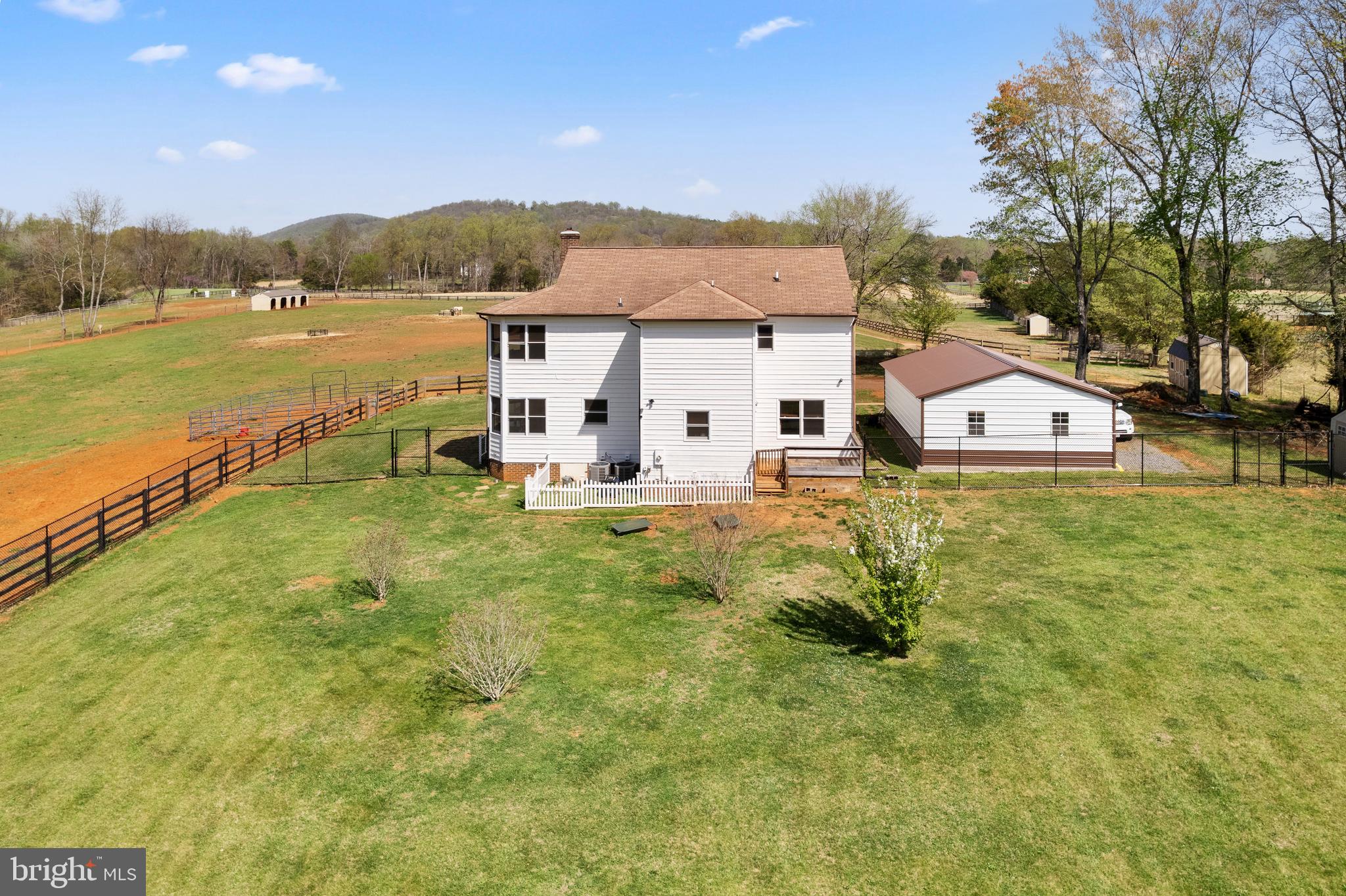 MONTEITH FARM - Farm