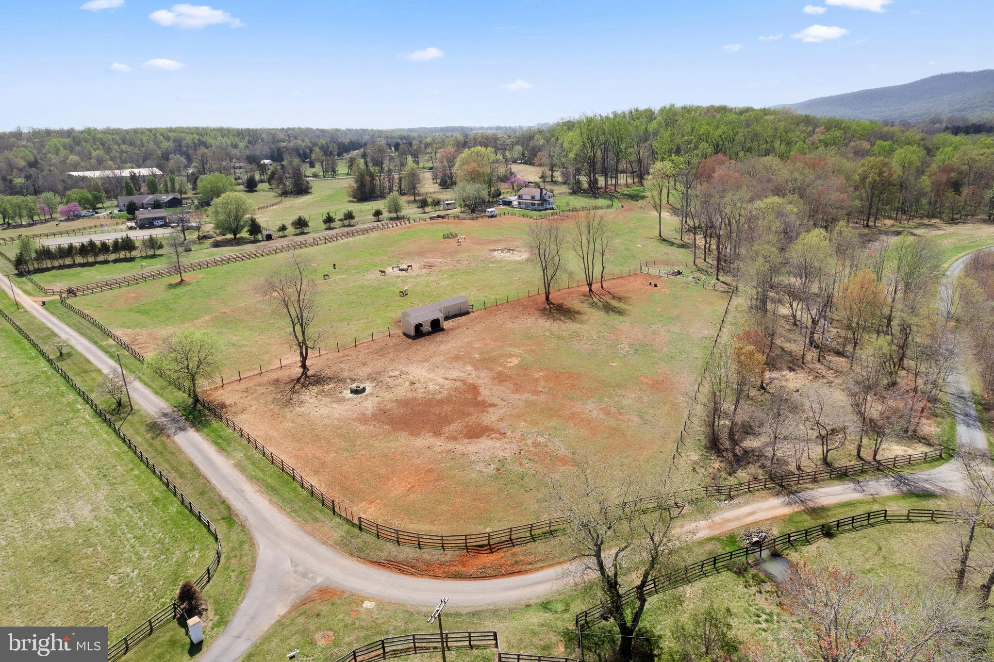 MONTEITH FARM - Farm