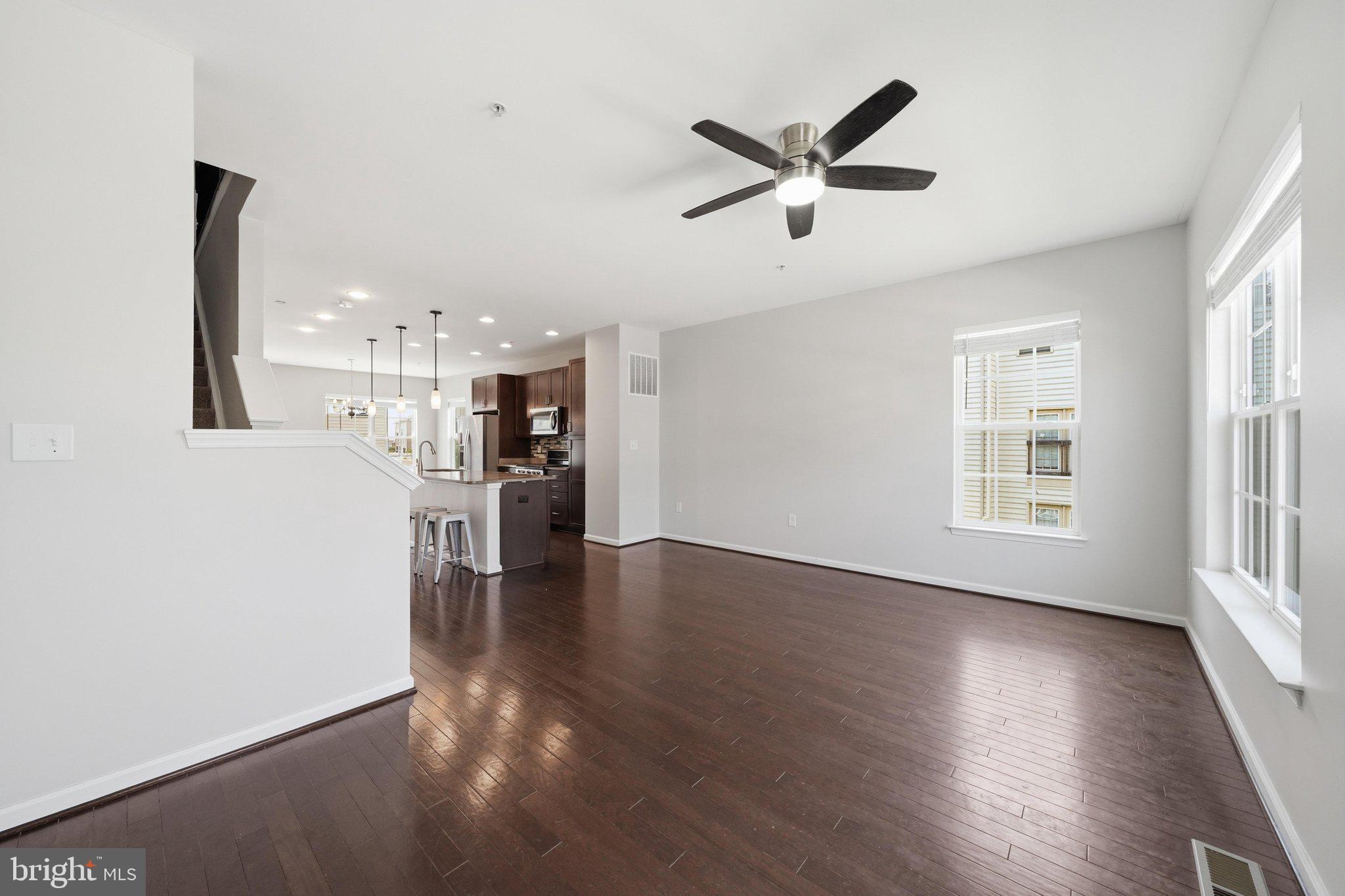JEFFERSON PLACE - Residential