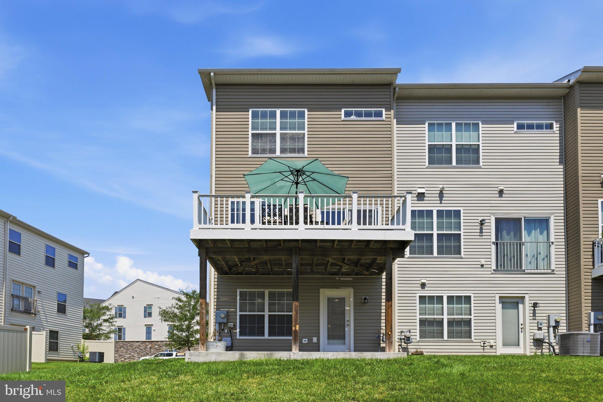 JEFFERSON PLACE - Residential