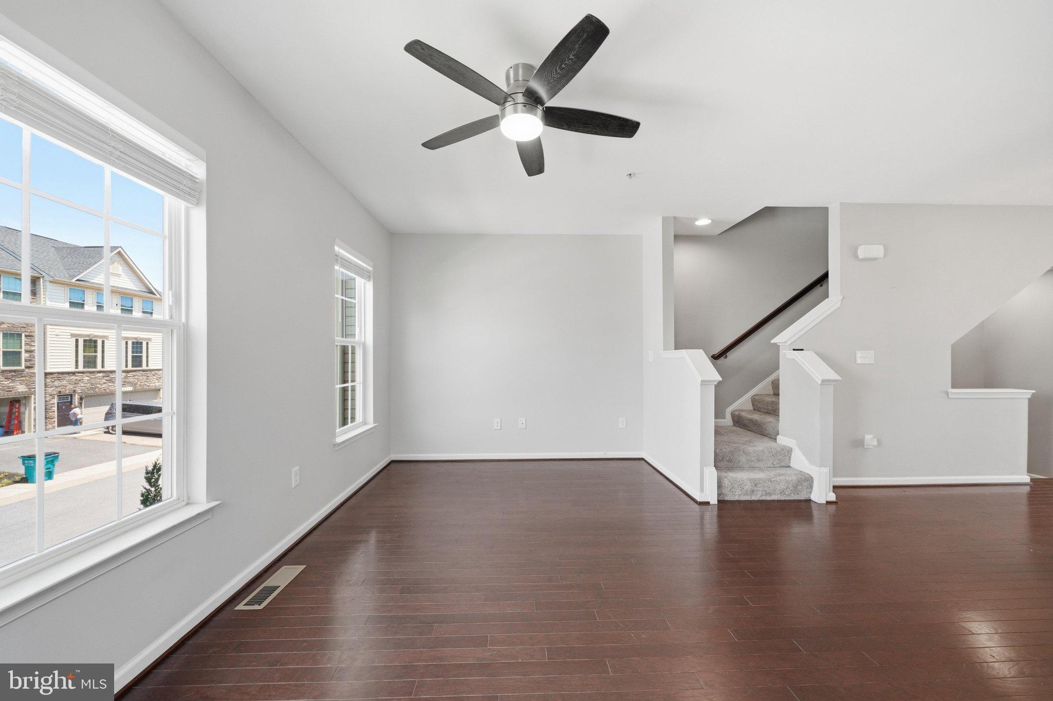JEFFERSON PLACE - Residential
