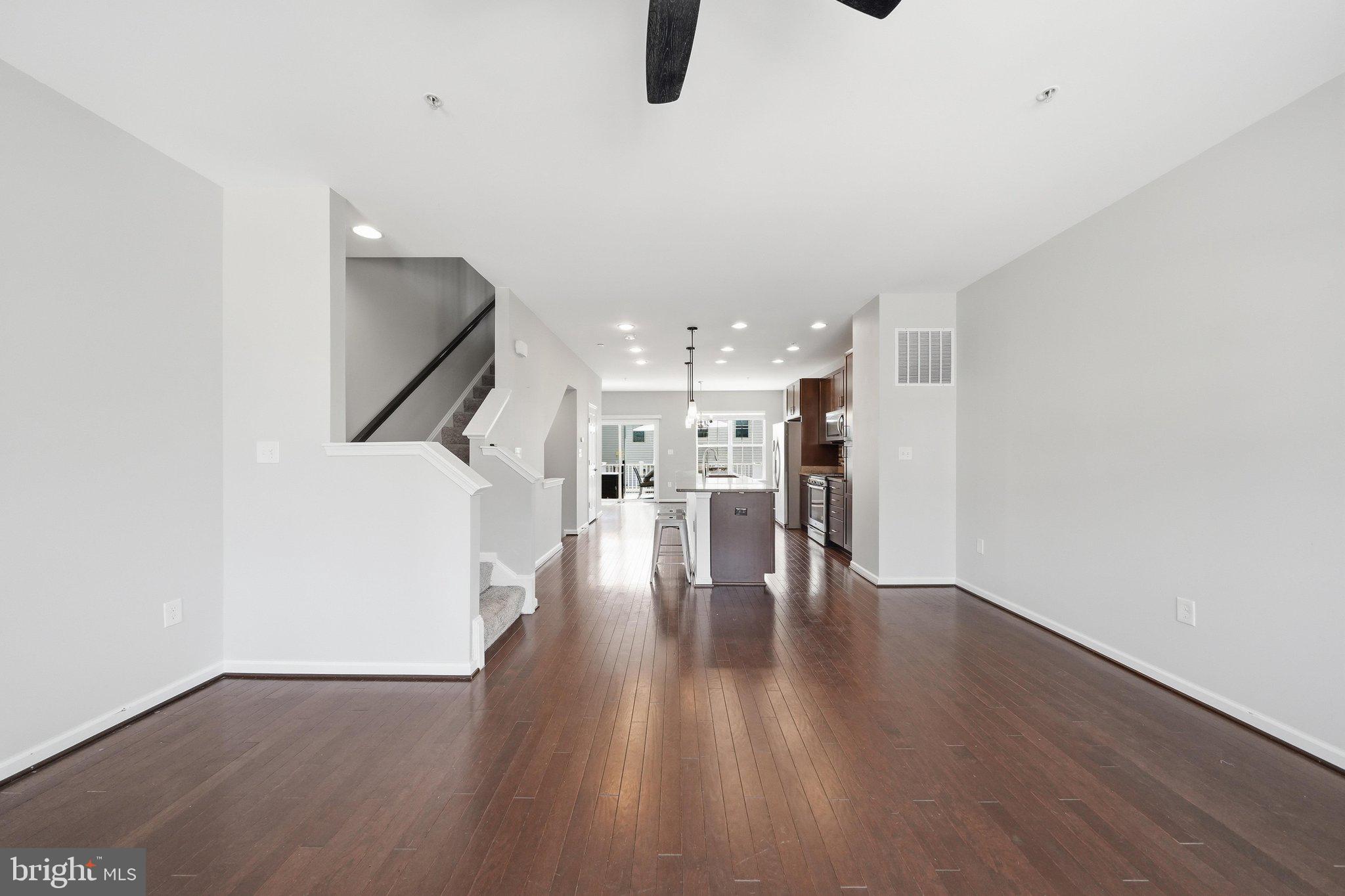 JEFFERSON PLACE - Residential