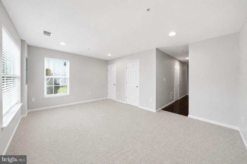 JEFFERSON PLACE - Residential