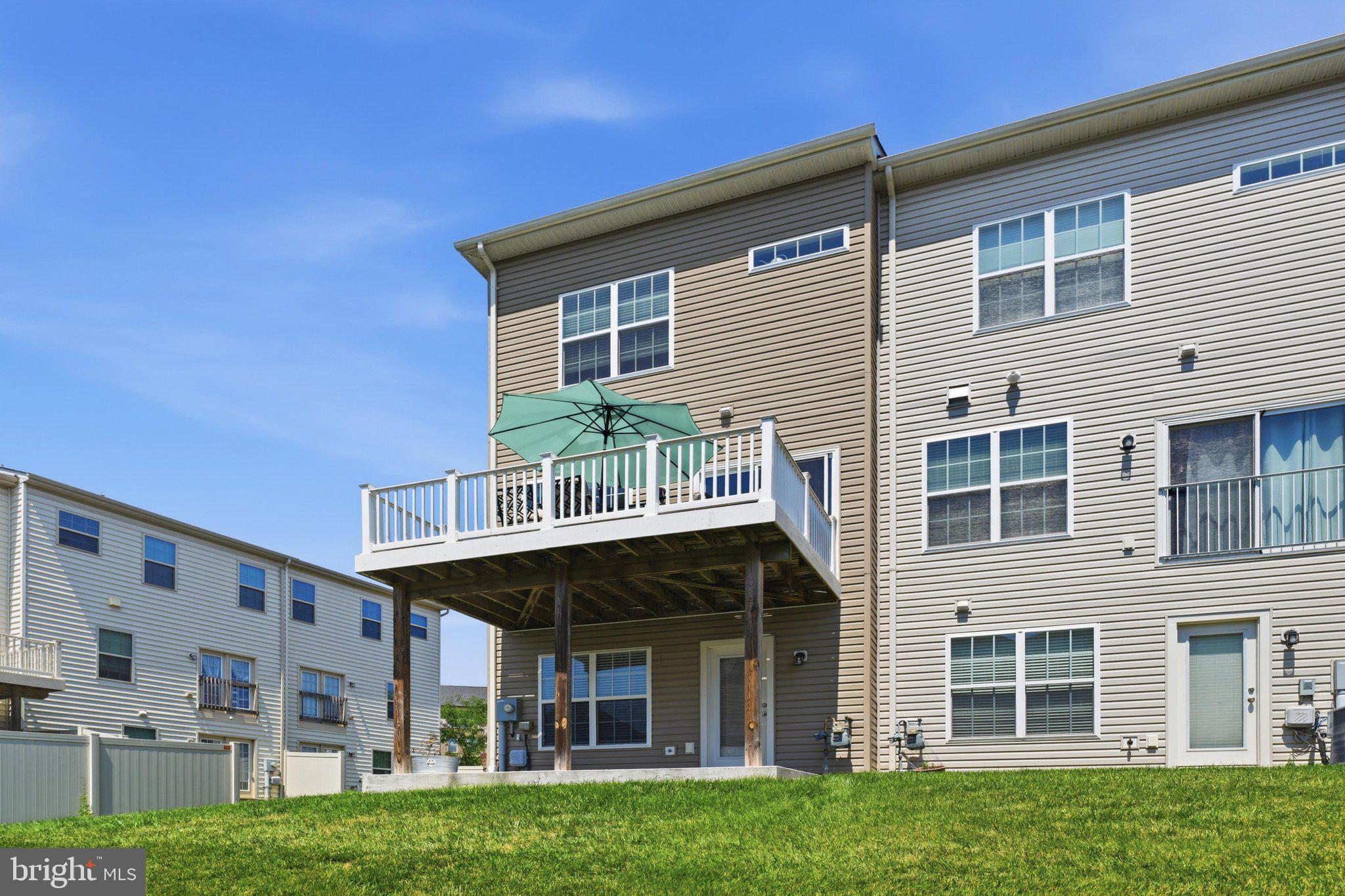 JEFFERSON PLACE - Residential