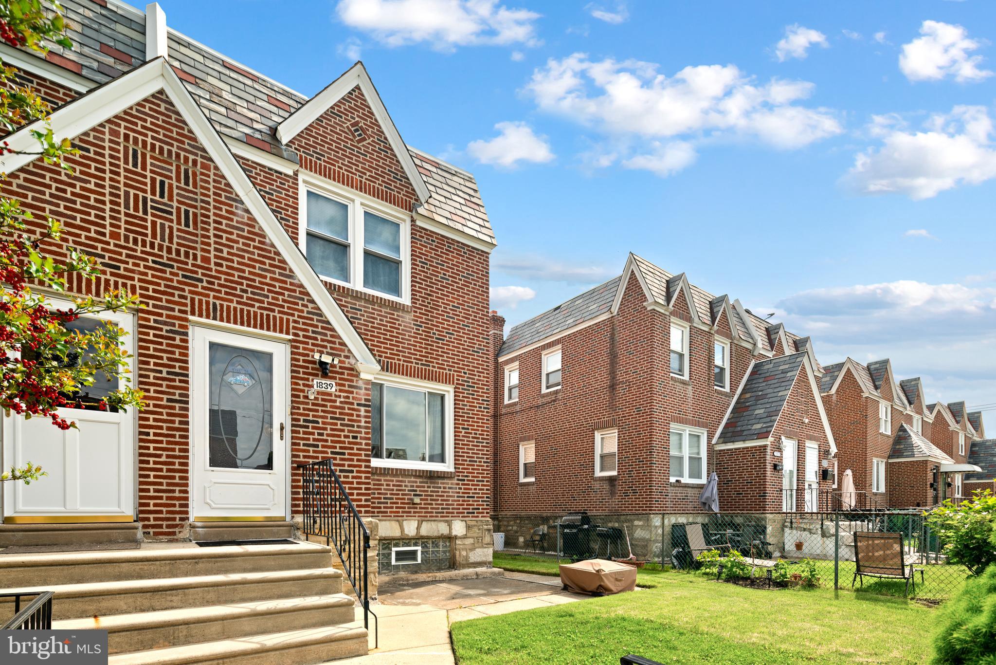 RHAWNHURST - Residential