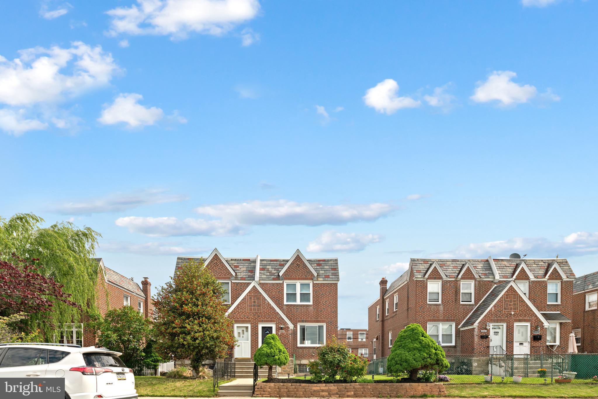 RHAWNHURST - Residential
