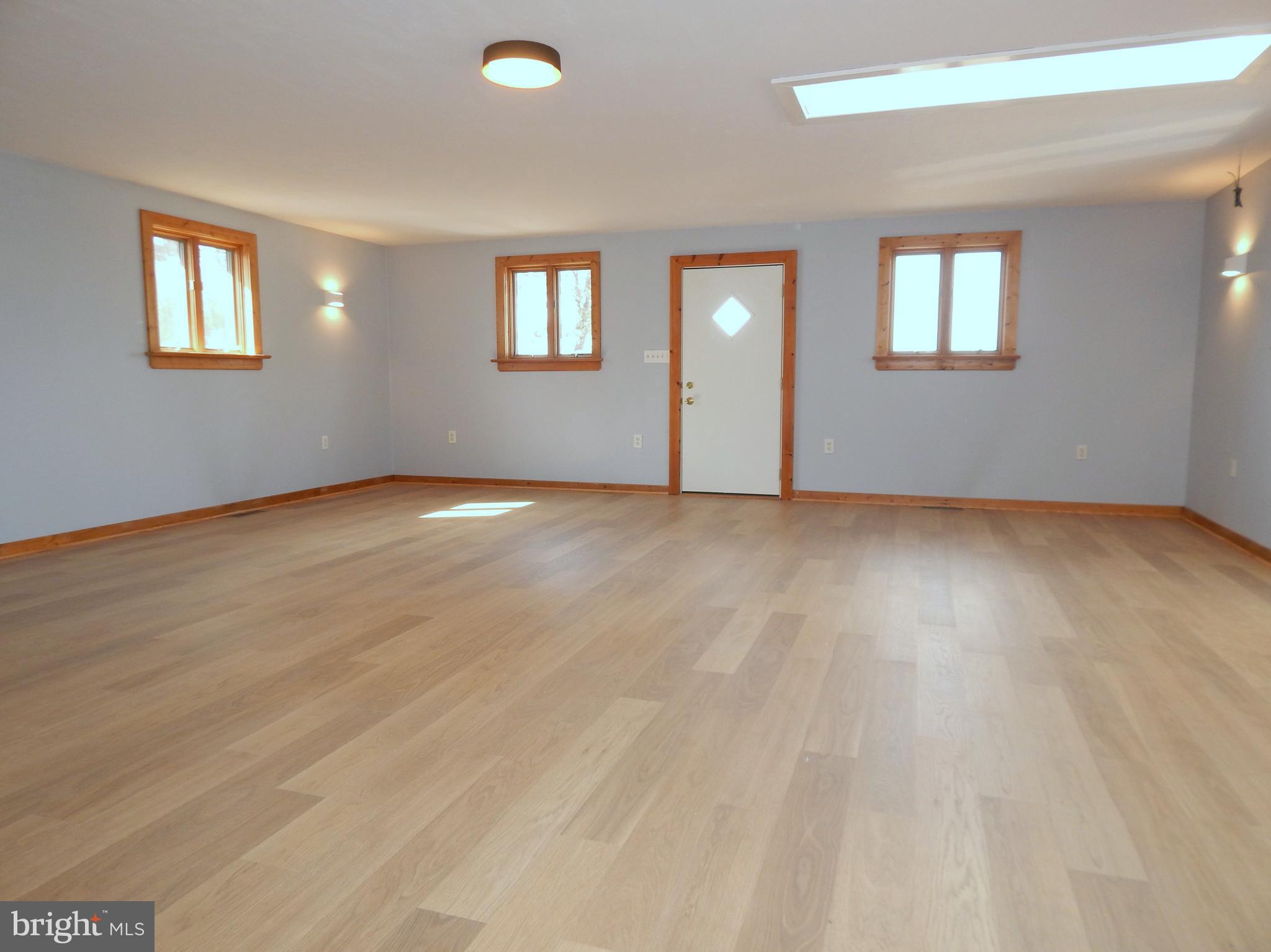 WEST YORK - Residential