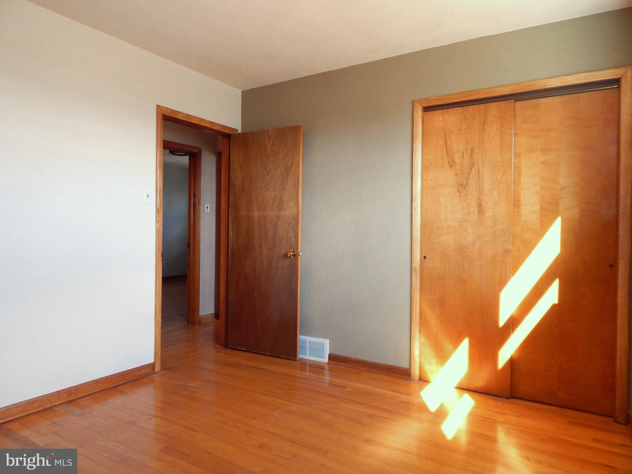 WEST YORK - Residential