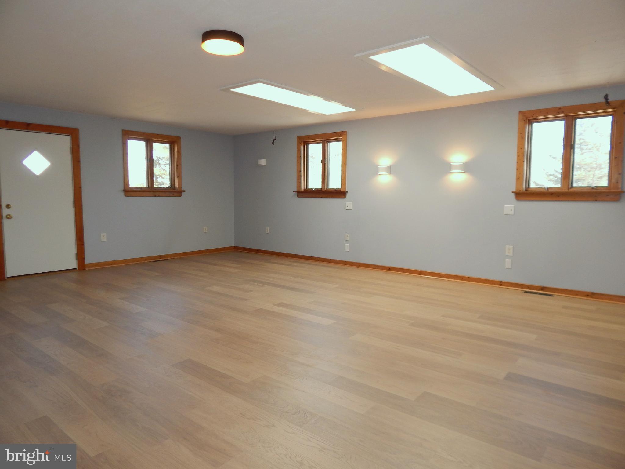 WEST YORK - Residential