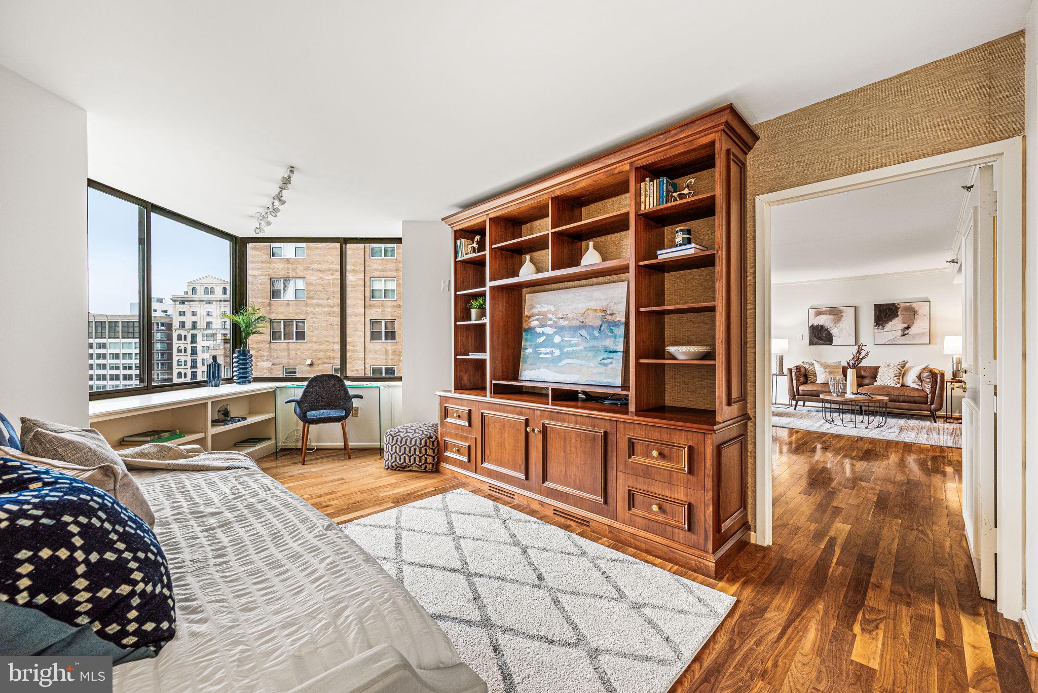 RITTENHOUSE SQUARE - Residential
