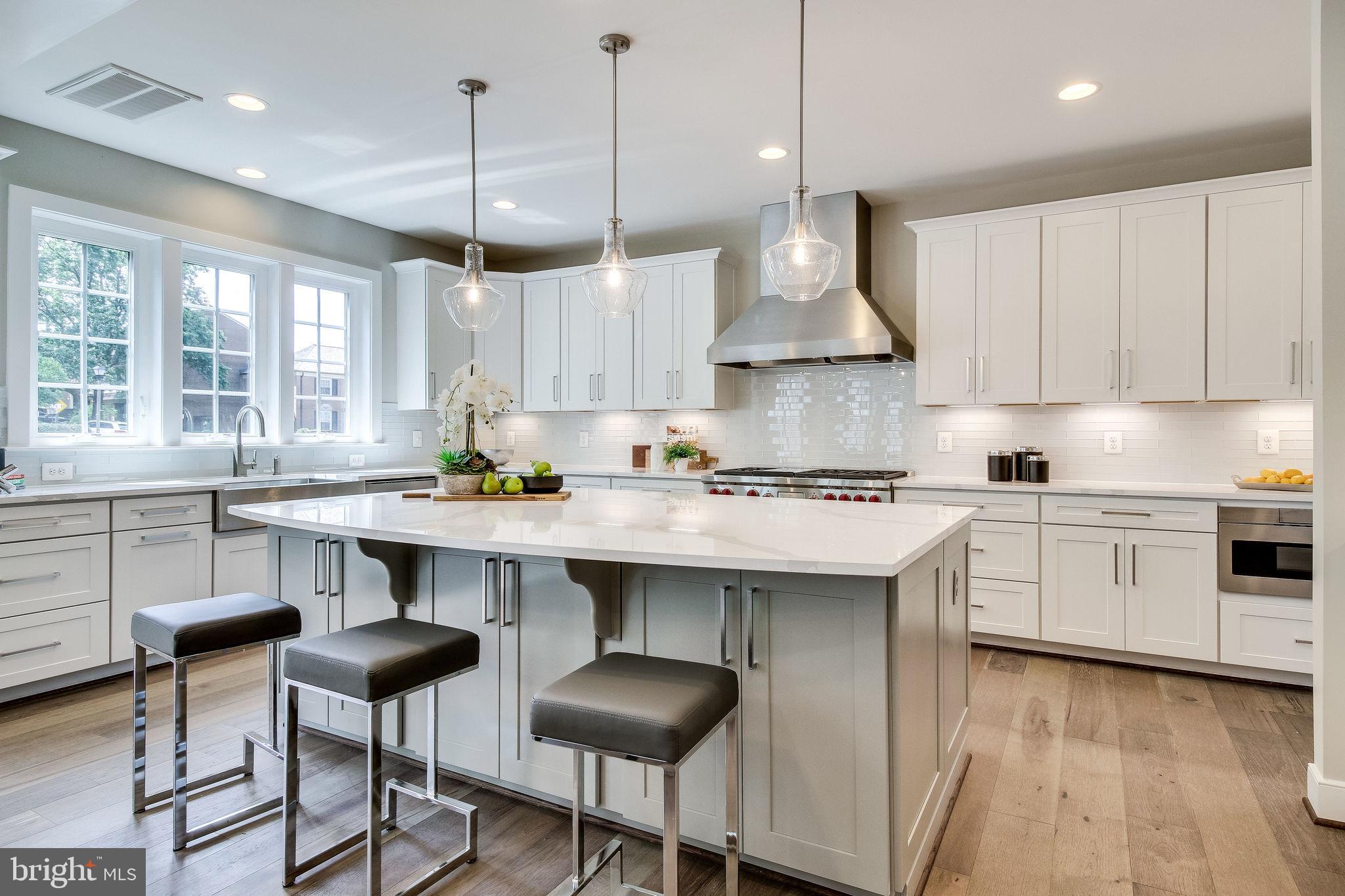 ROSEMONT - Residential