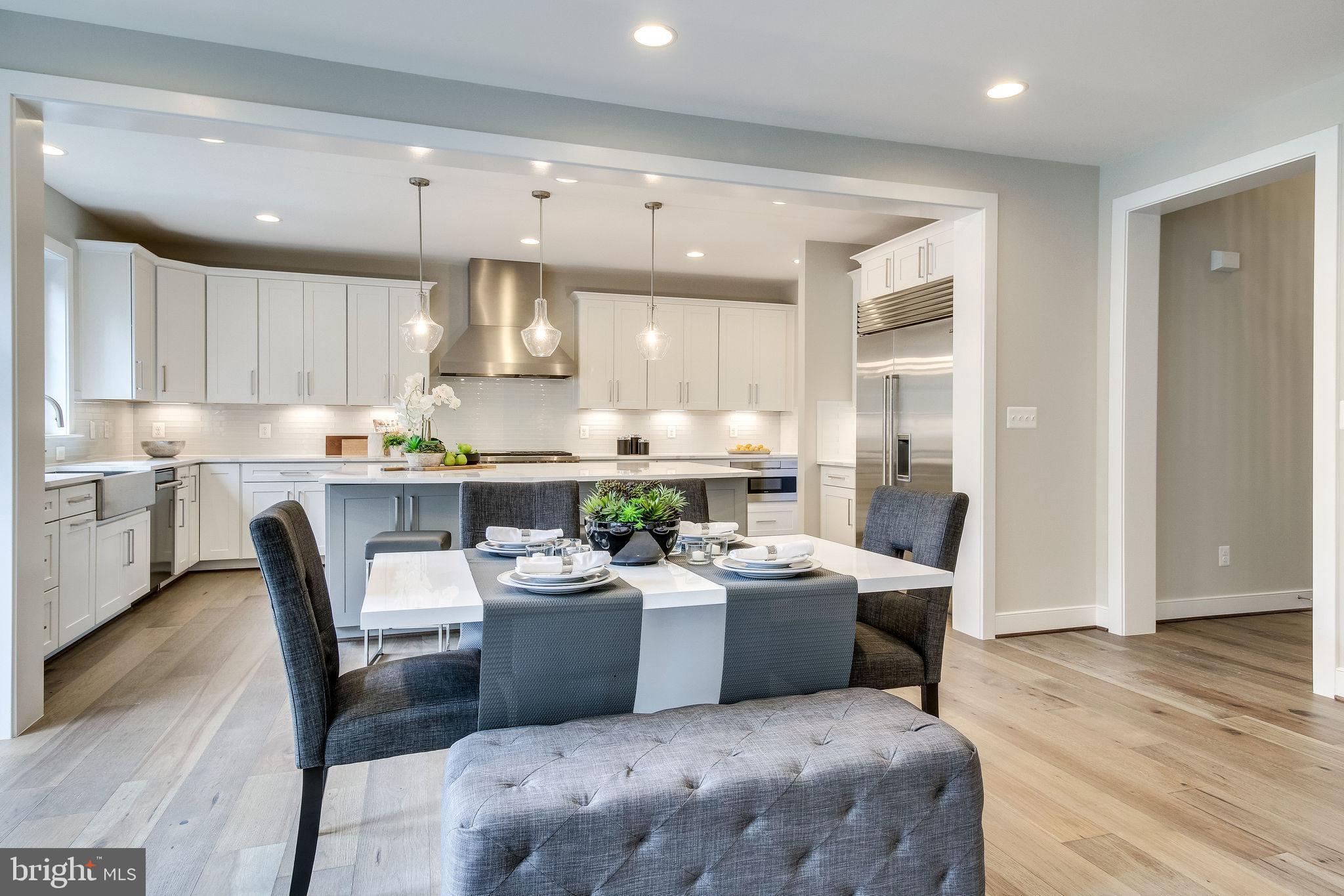 ROSEMONT - Residential