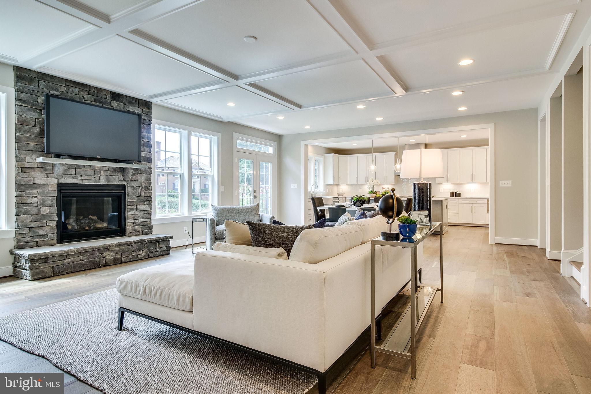 ROSEMONT - Residential