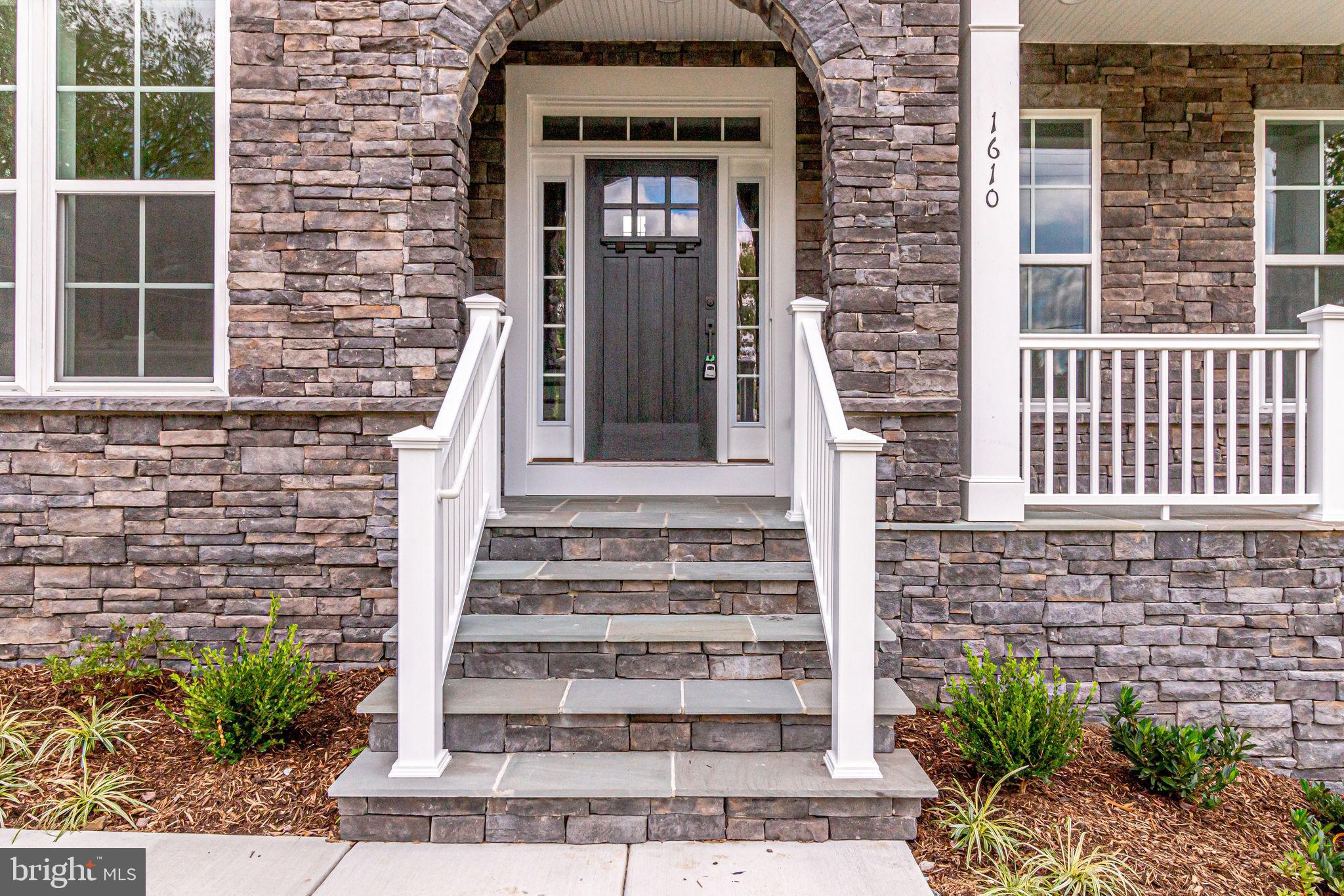 ROSEMONT - Residential