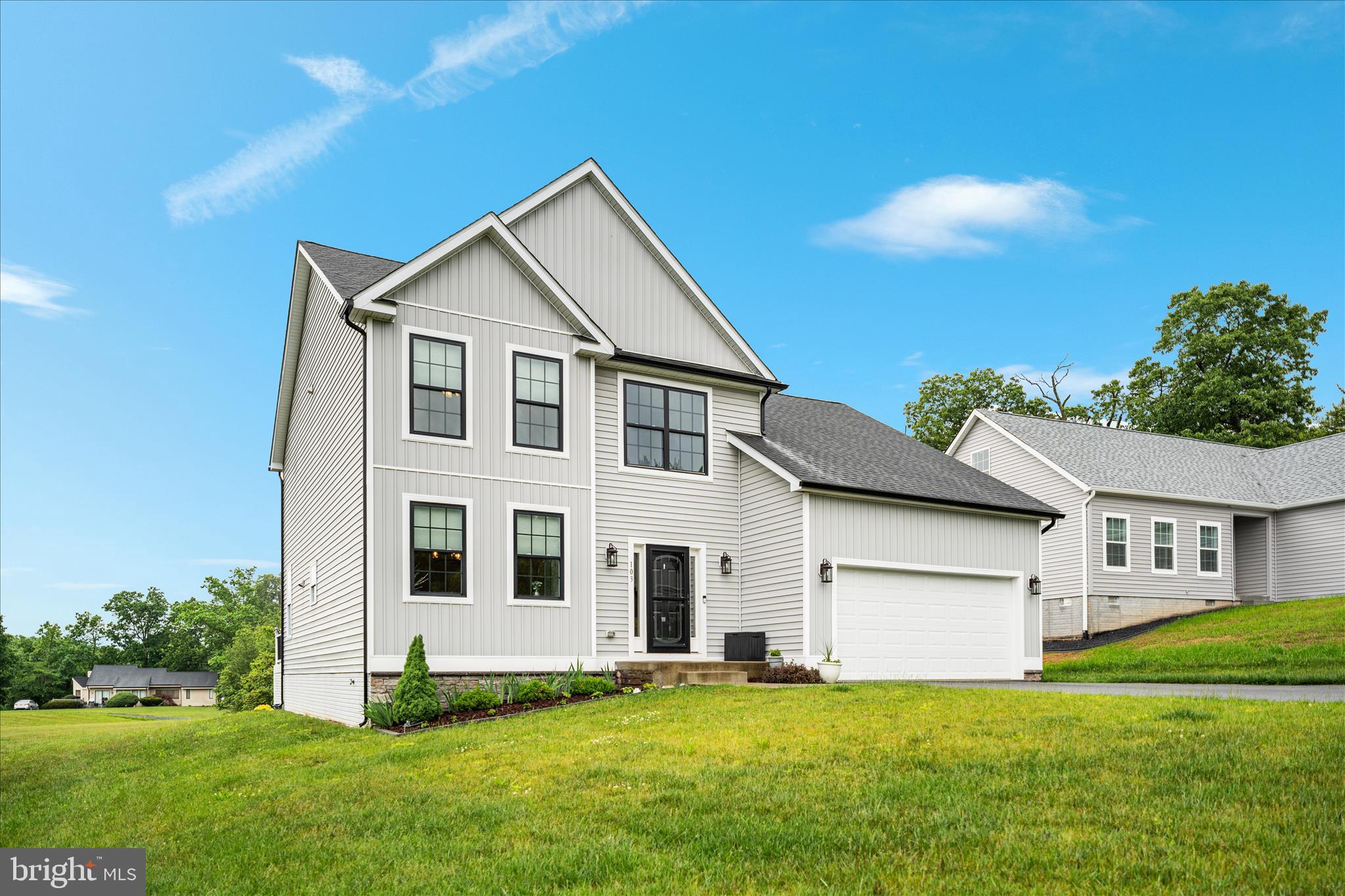 LAKE HOLIDAY ESTATES - Residential