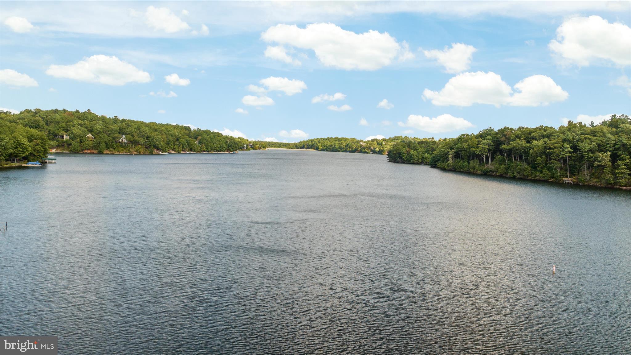 LAKE HOLIDAY ESTATES - Residential