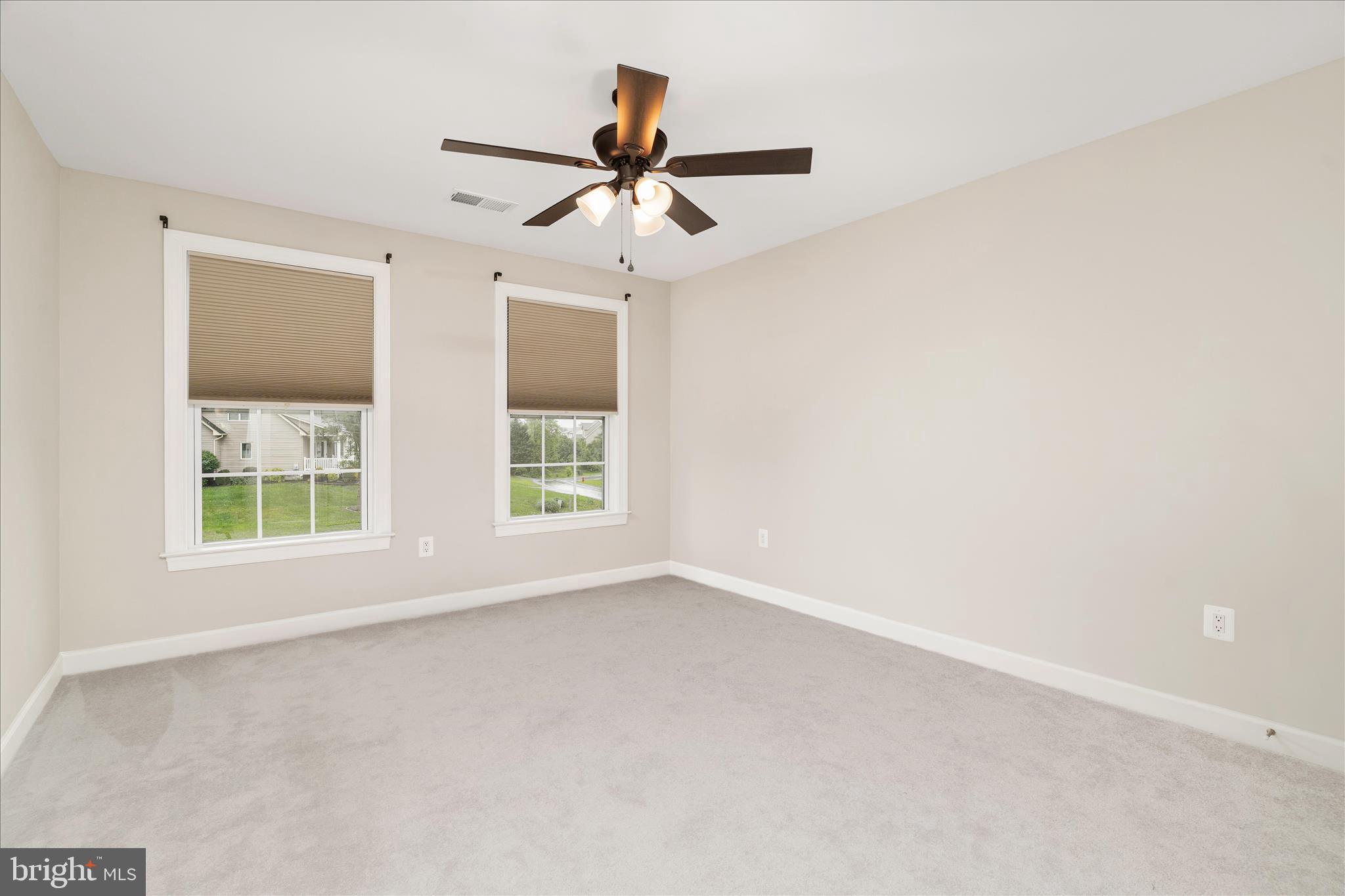 LAKE HOLIDAY ESTATES - Residential