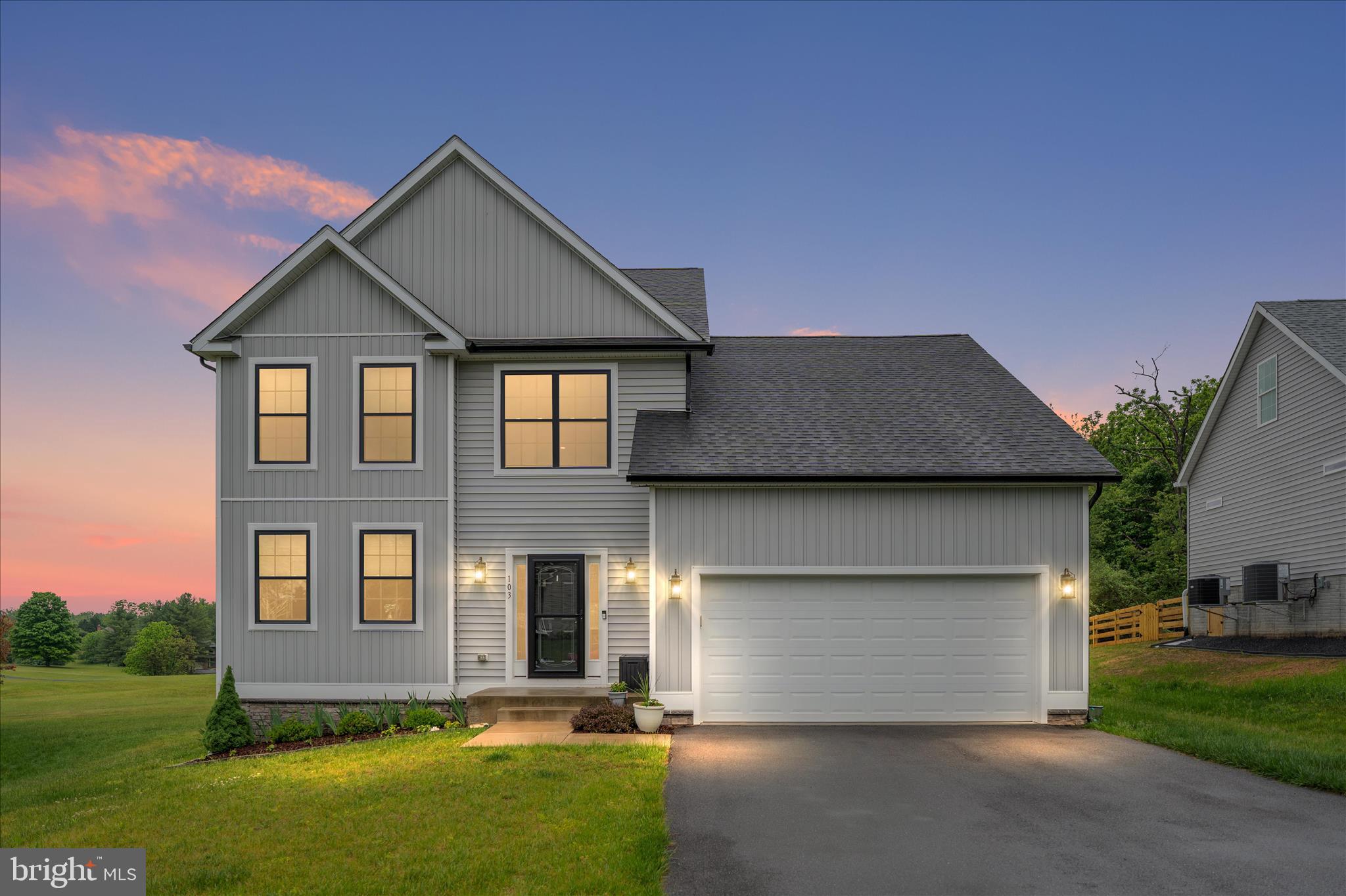 LAKE HOLIDAY ESTATES - Residential
