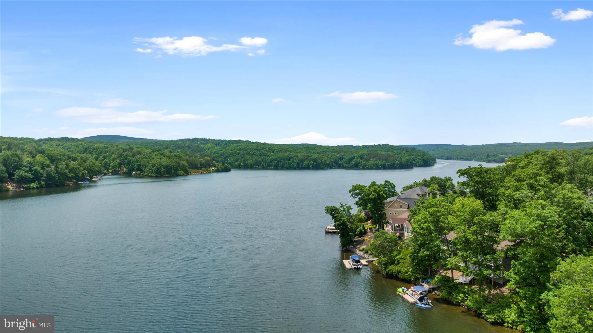 LAKE HOLIDAY ESTATES - Residential