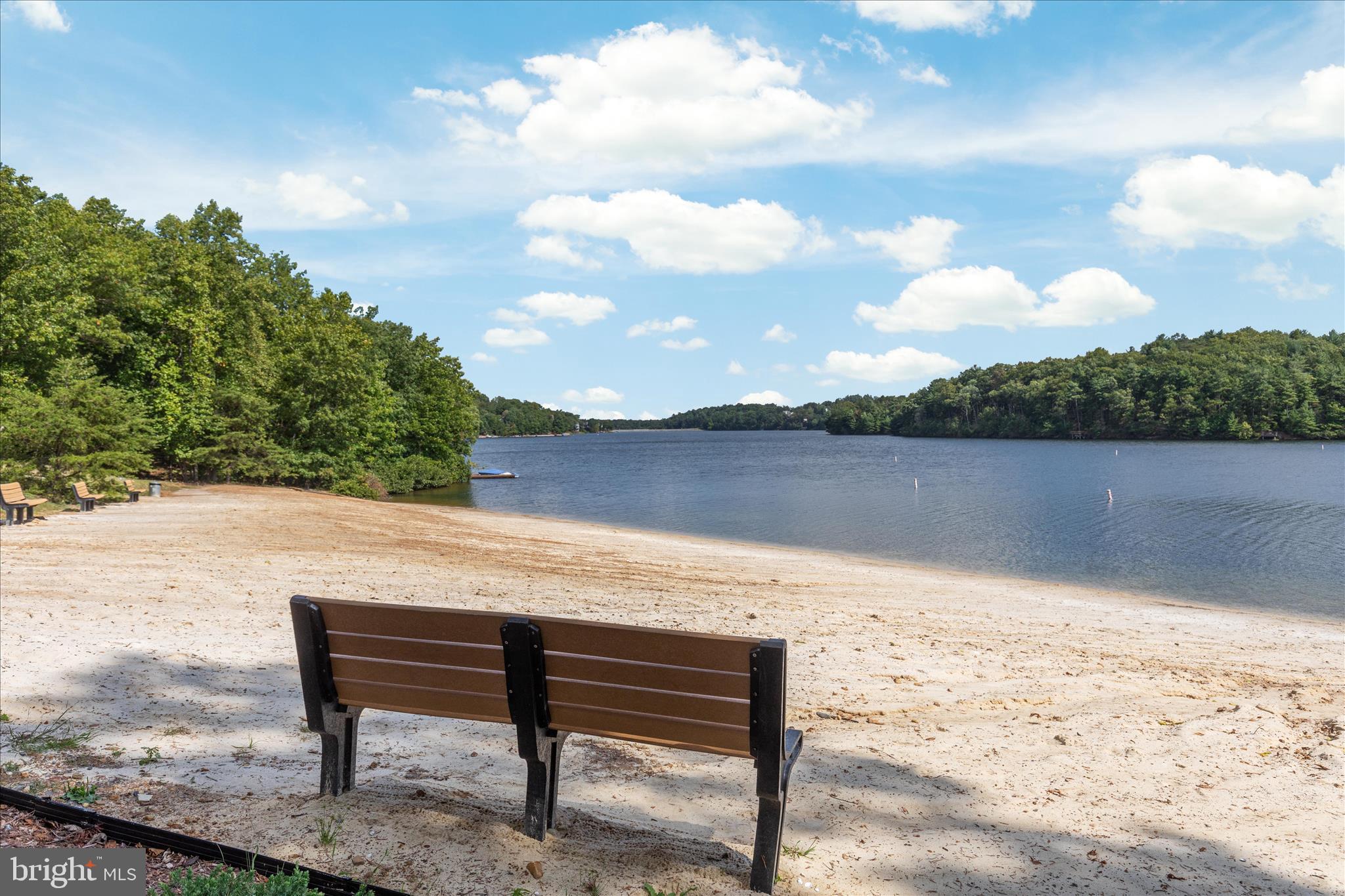 LAKE HOLIDAY ESTATES - Residential