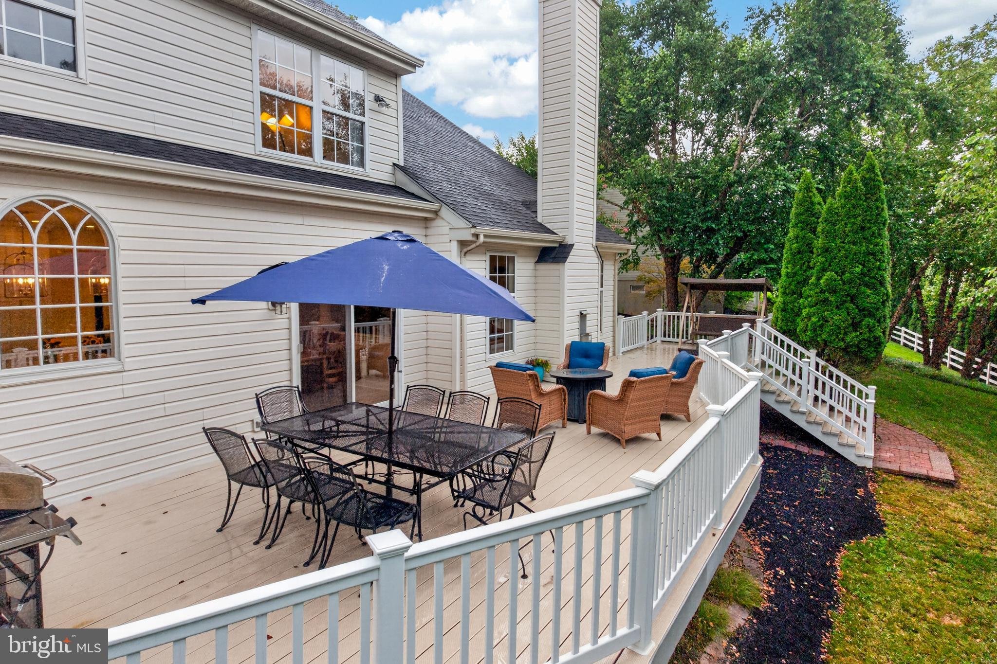 THE MEADOWS - Residential