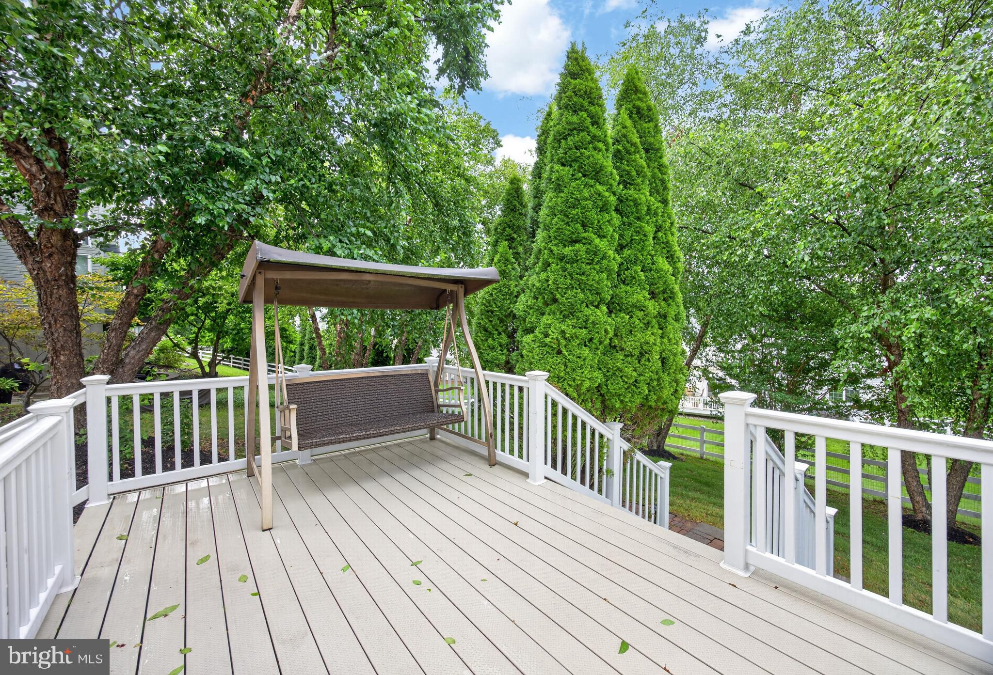THE MEADOWS - Residential