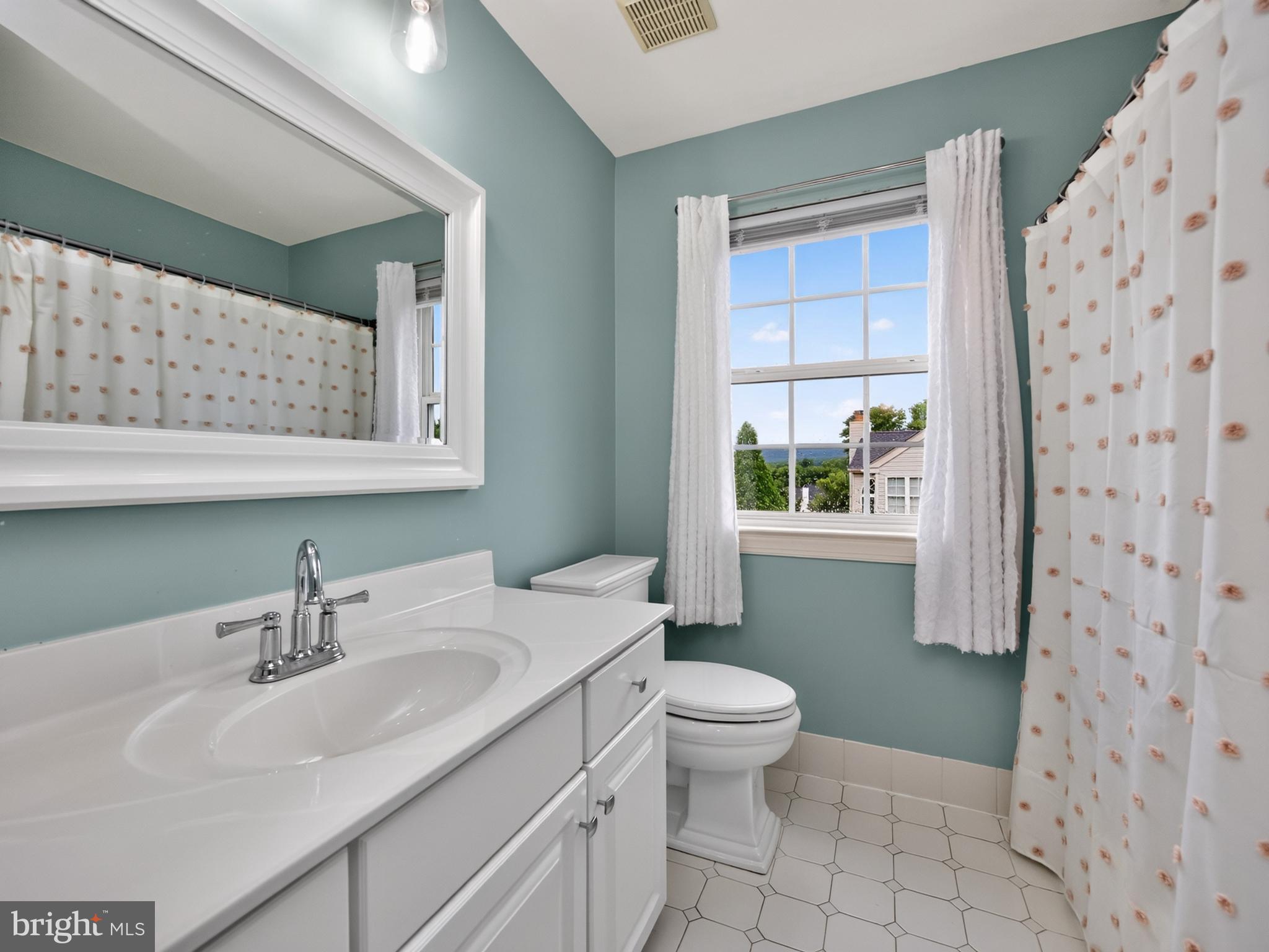 THE MEADOWS - Residential