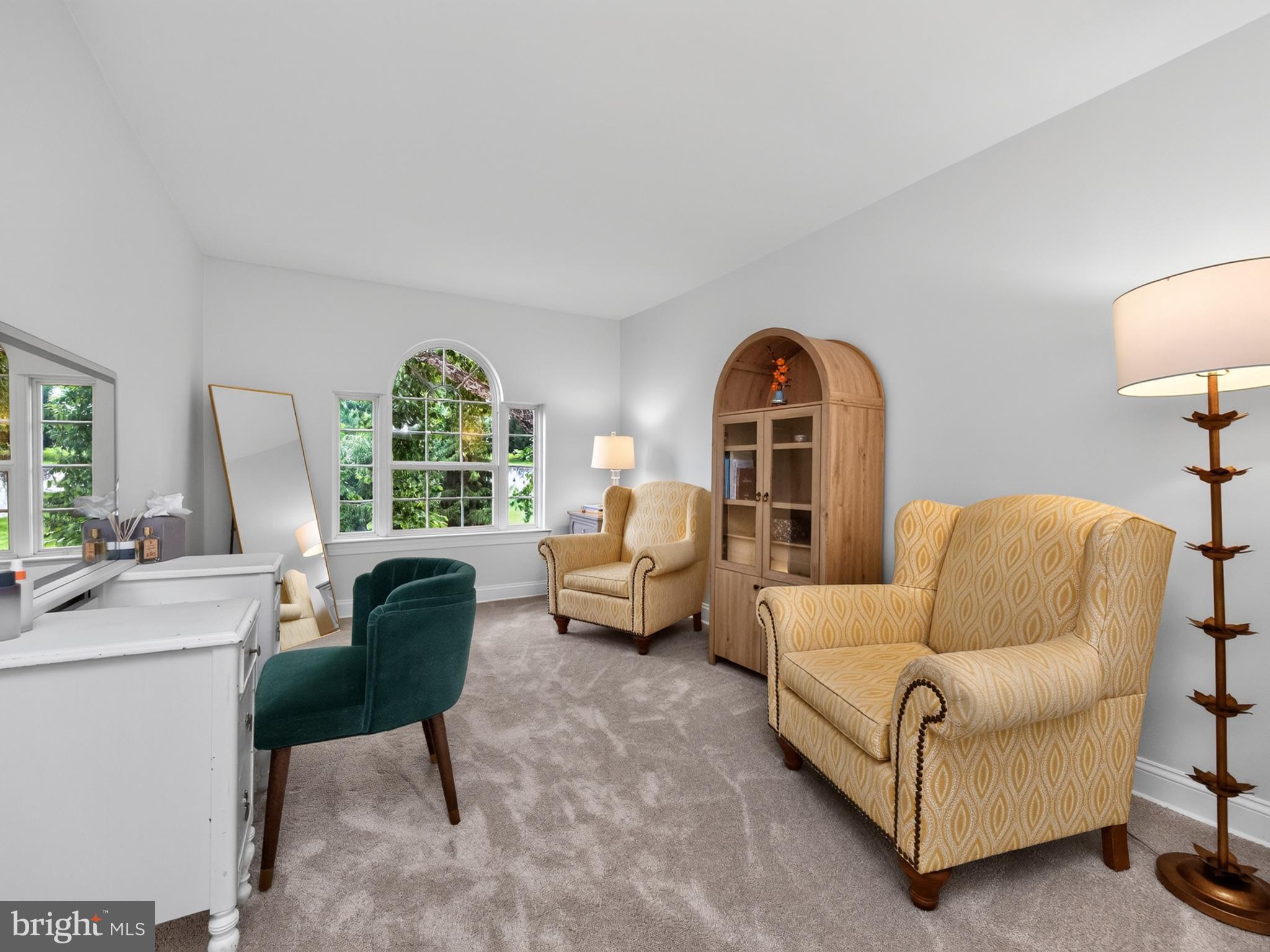 THE MEADOWS - Residential