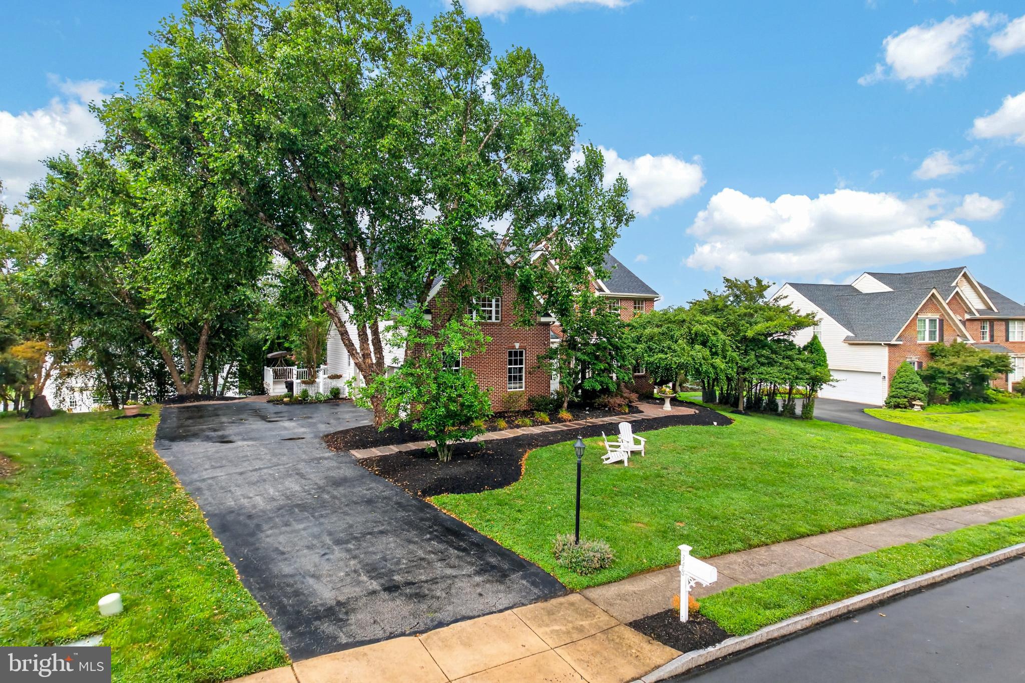 THE MEADOWS - Residential