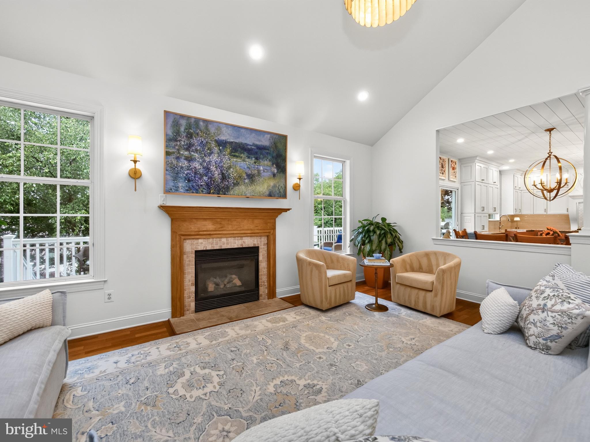 THE MEADOWS - Residential